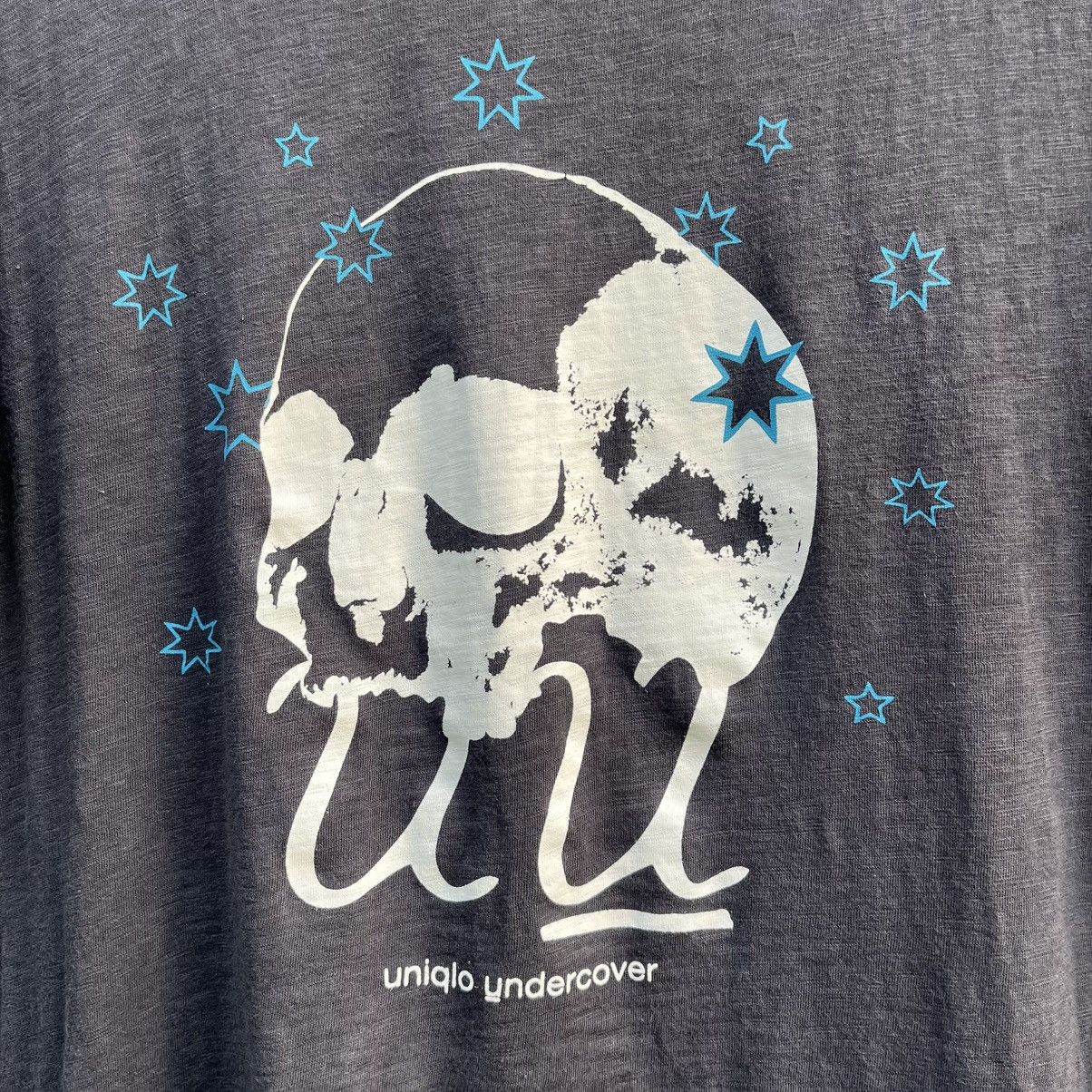 Undercover × Uniqlo Thrashed Faded Uniqlo X Undercover Japanese Brand Tee Size US M / EU 48-50 / 2 - 2 Thumbnail
