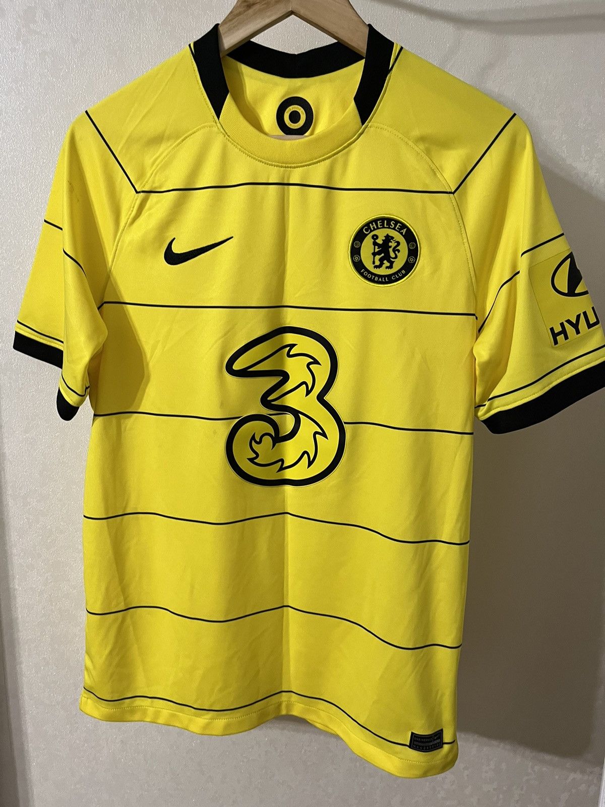 Nike Nike Chelsea 21/22 Away Jersey Size US M / EU 48-50 / 2 - 1 Thumbnail