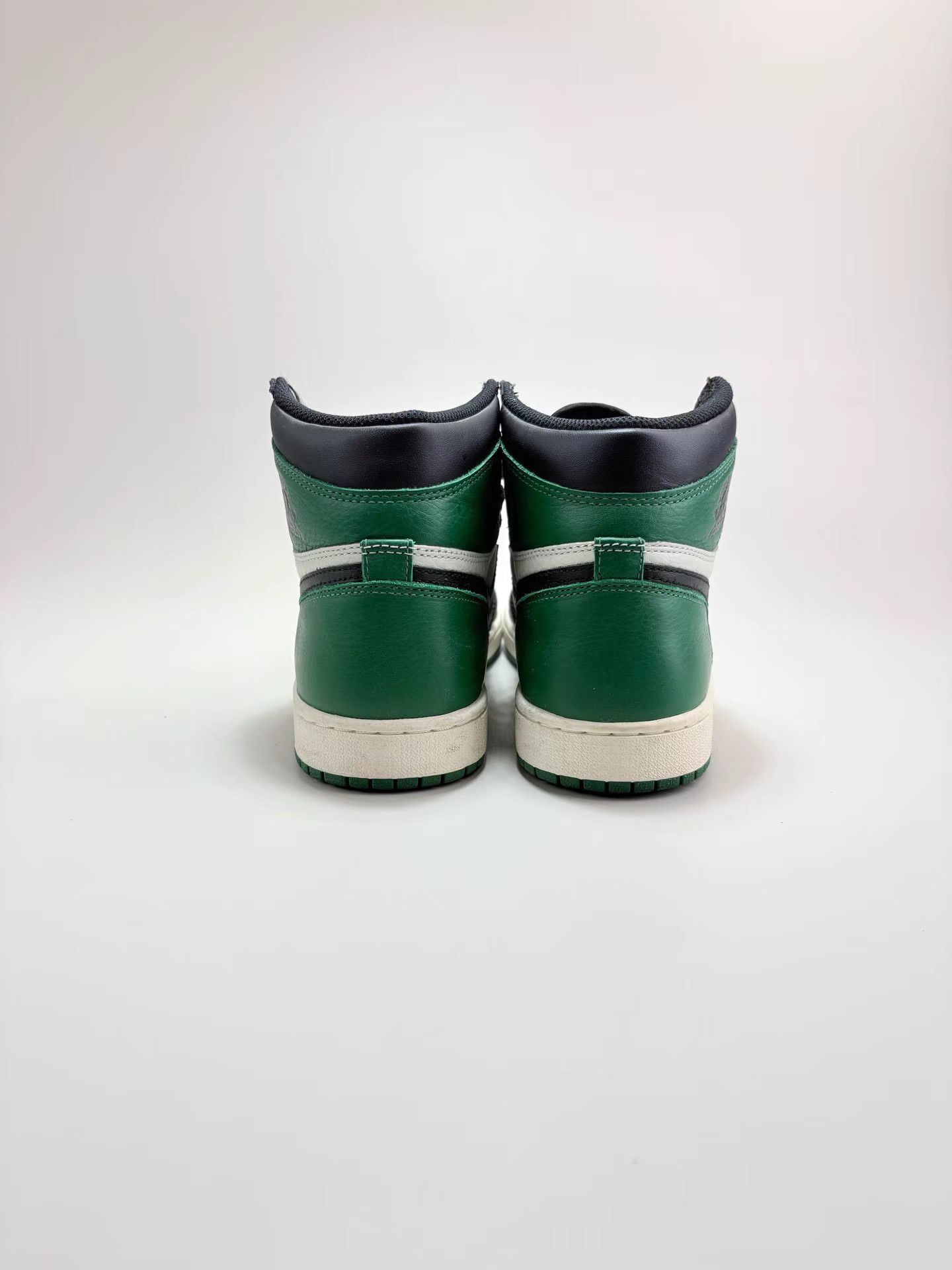 Nike NIKE JORDAN1 Black Green Toe Sneakers K1 Size US 8 / EU 41 - 3 Thumbnail