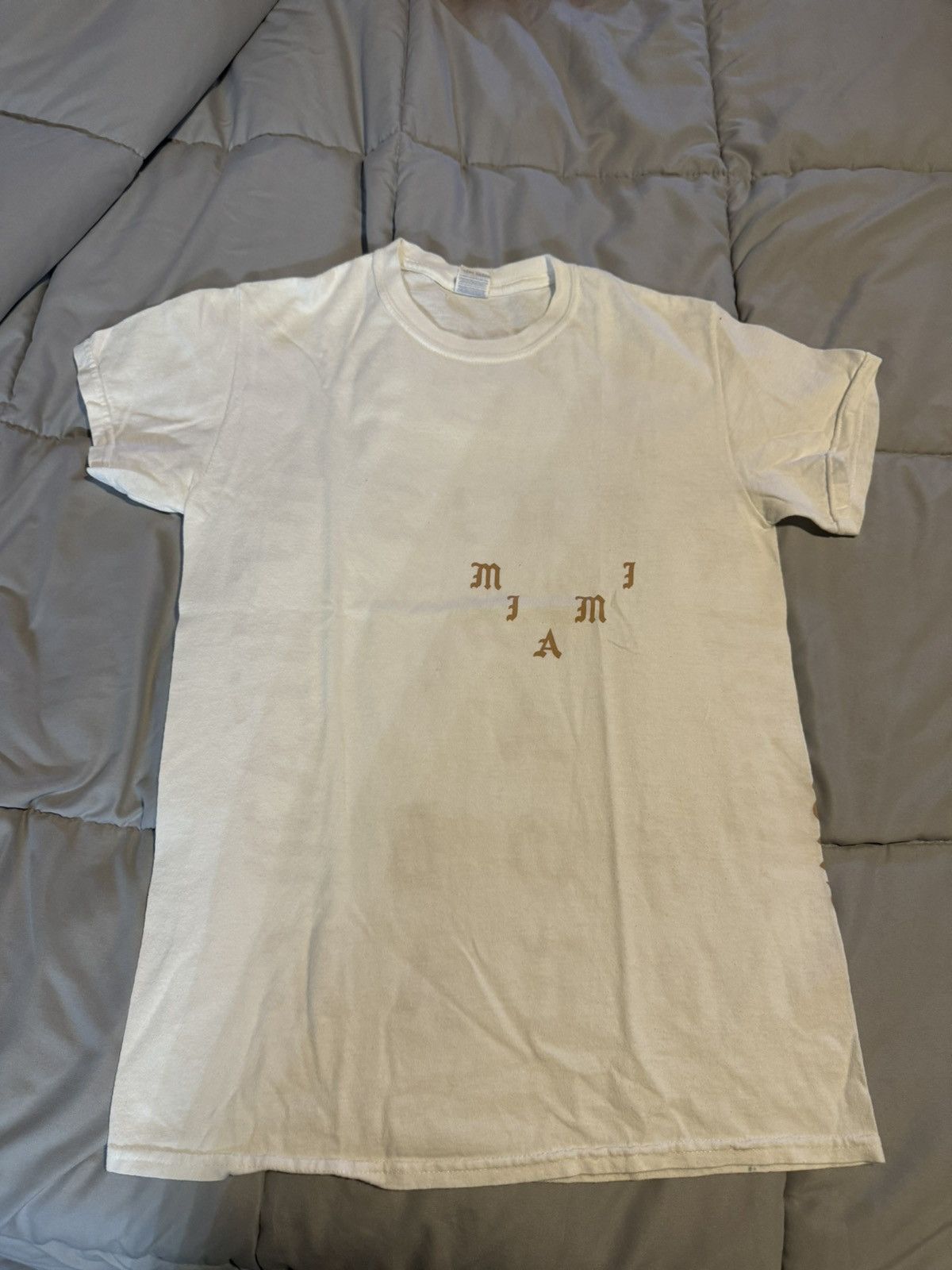 Kanye West White and gold Life of Pablo Miami pop up tour shirt Size US S / EU 44-46 / 1 - 1 Thumbnail