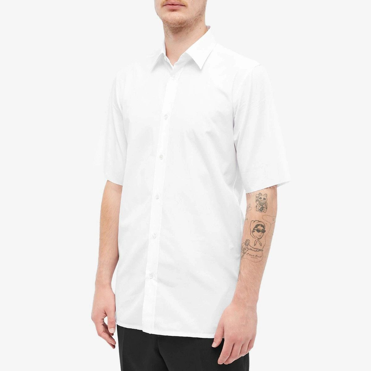Maison Margiela oc11z0925 Classic Short Sleeve Shirt in White Size US S / EU 44-46 / 1 - 2 Thumbnail