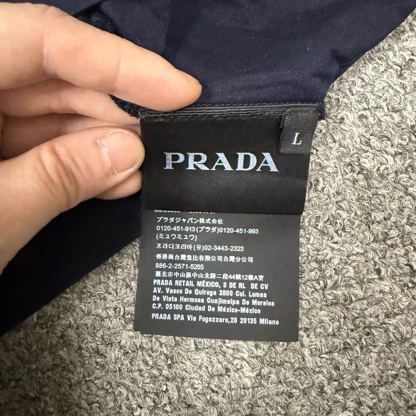 Prada Prada Navy Triangle Logo Long Sleeve L New Size L / US 10 / IT 46 - 4 Thumbnail