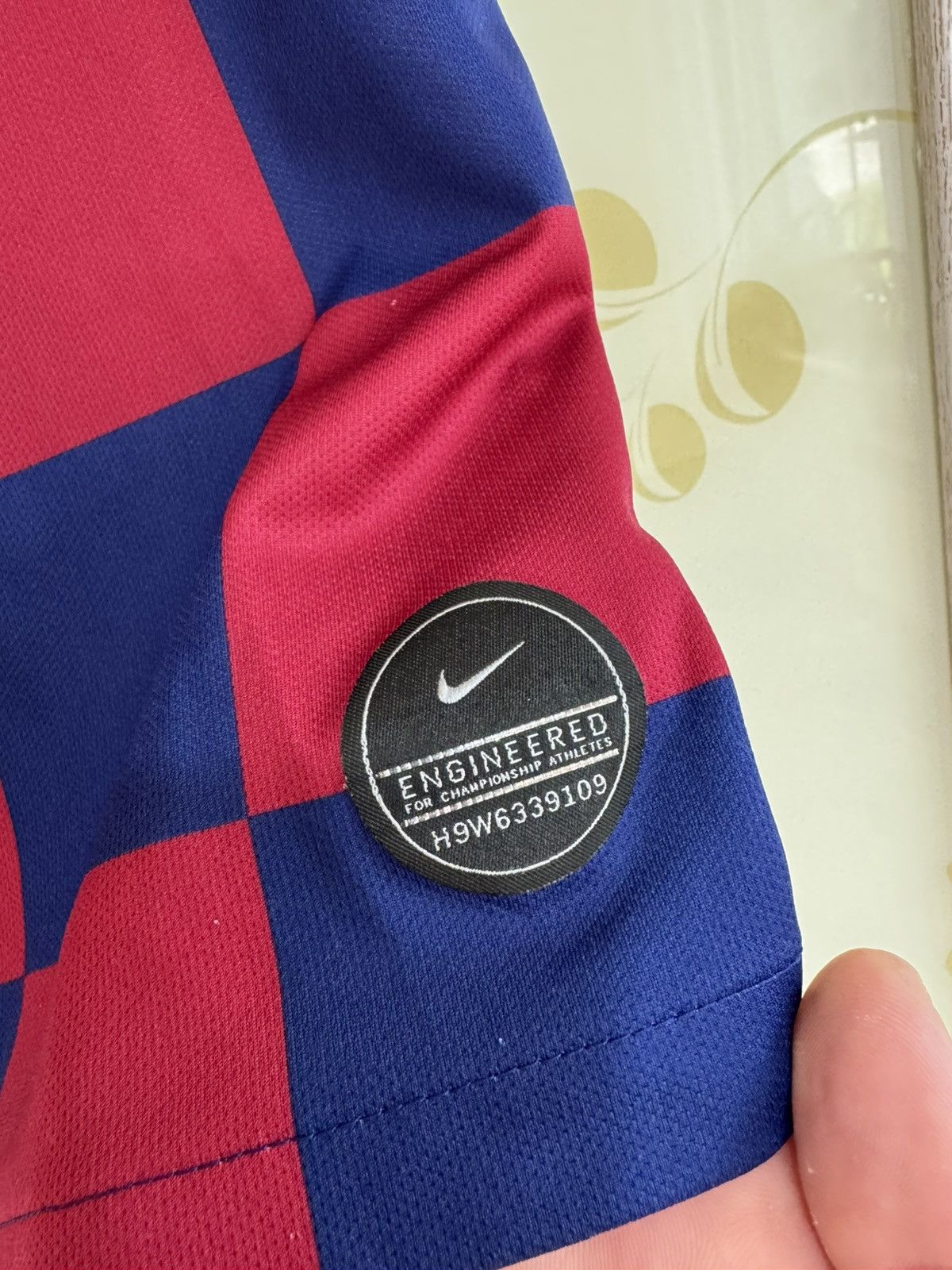 Nike Barcelona 2020-2021 Home Soccer Jersey Football Kit Shirt Size US S / EU 44-46 / 1 - 7 Thumbnail