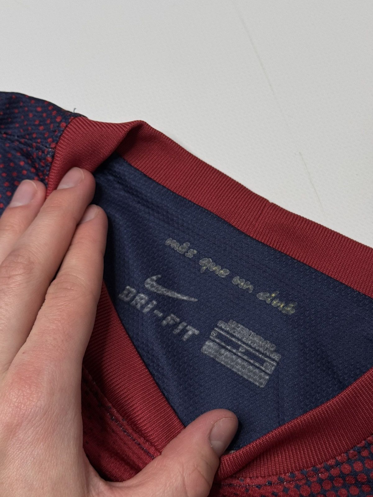 Nike Vintage Nike FC Barcelona longsleeve jersey swag blokecore Size US S / EU 44-46 / 1 - 4 Thumbnail
