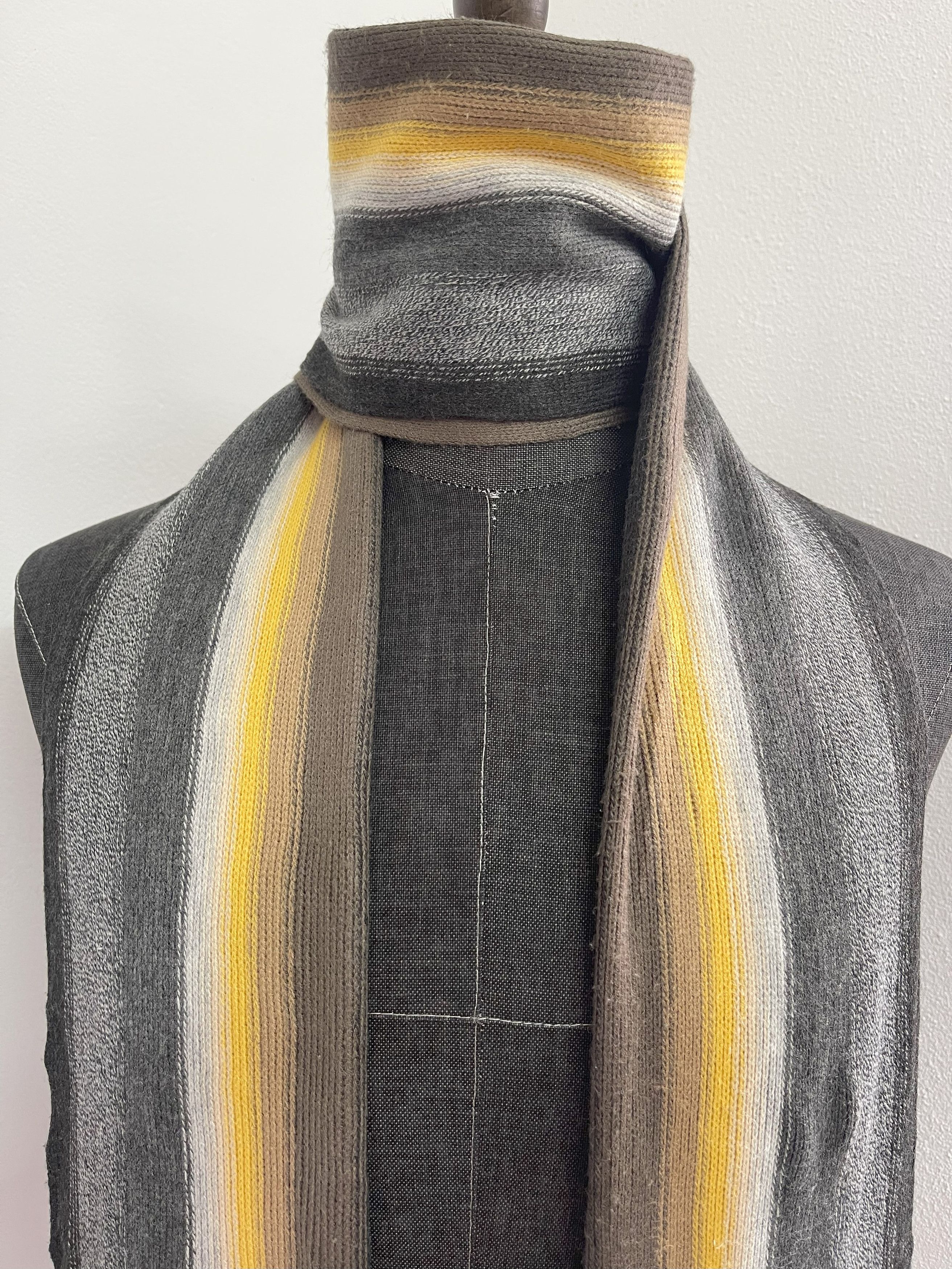 Hiroko Koshino Homme Vintage Hiroko Koshino Scarf / Muffler - 6043 Size ONE SIZE - 3 Thumbnail