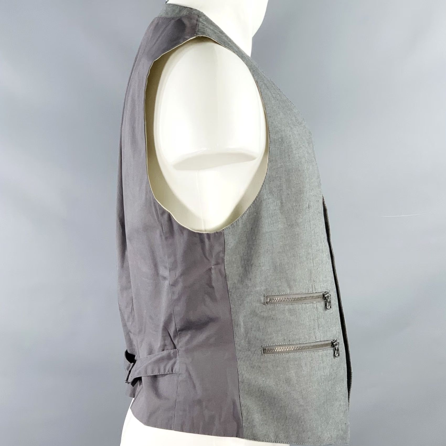John Varvatos JOHN VARVATOS * U.S.A. Vest Grey Charcoal Stripe Cotton Zip Pockets Size 40 Mens Size US XXS / EU 40 - 2 Thumbnail