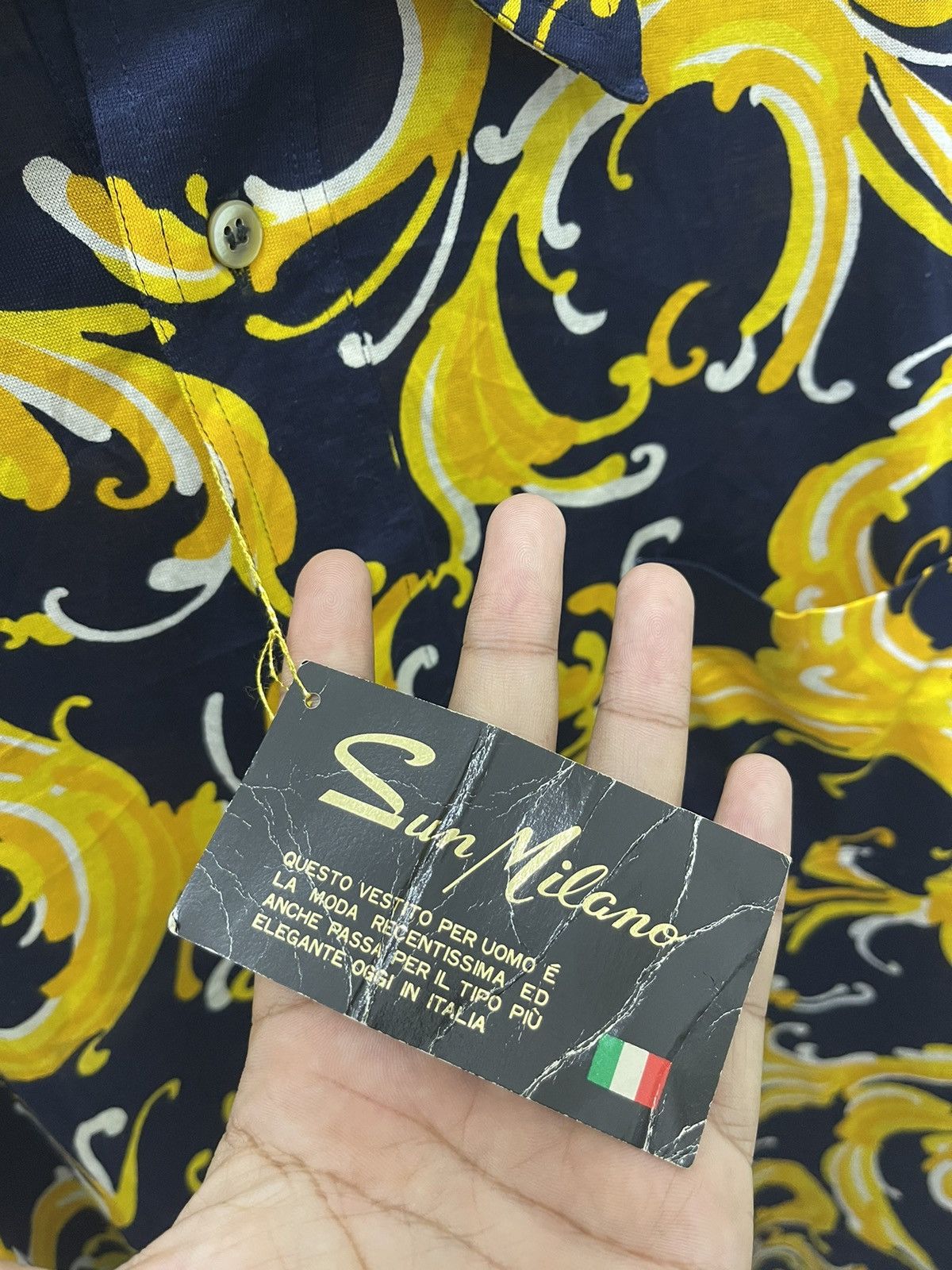 Hysteric Glamour Rare Vintage SUN MILANO Gold Luxury Style Polo Size US L / EU 52-54 / 3 - 3 Thumbnail