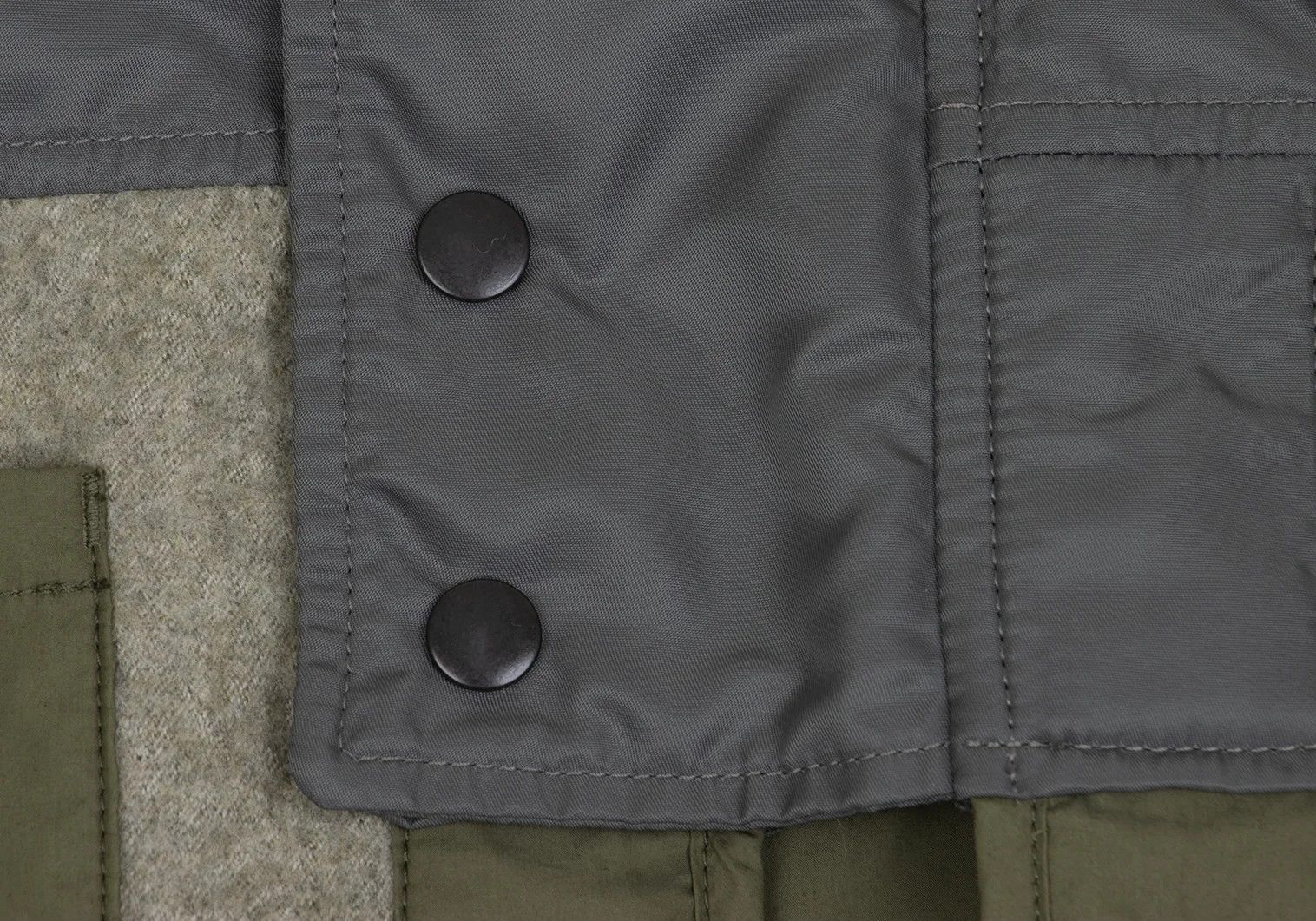 Junya Watanabe Military-Style Fur-Trimmed Hoodie Coat in Khaki Size S Size US S / EU 44-46 / 1 - 9 Thumbnail