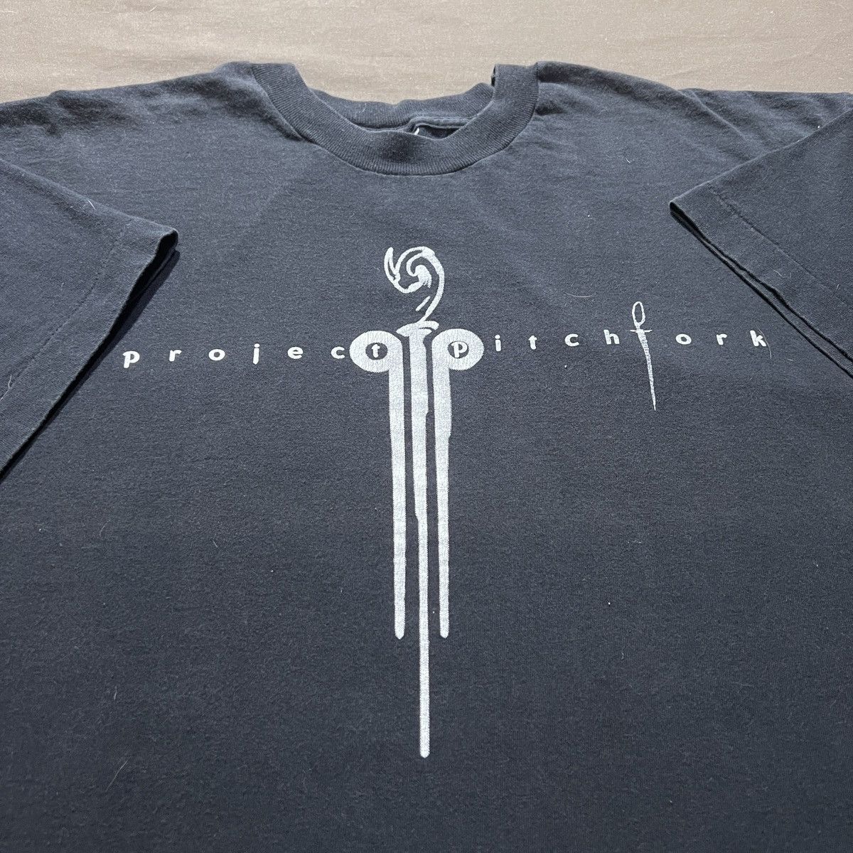 Band Tees Vintage 90s PROJECT PITCHFORK Tee XL Electro-industrial EBM Size US XL / EU 56 / 4 - 2 Thumbnail