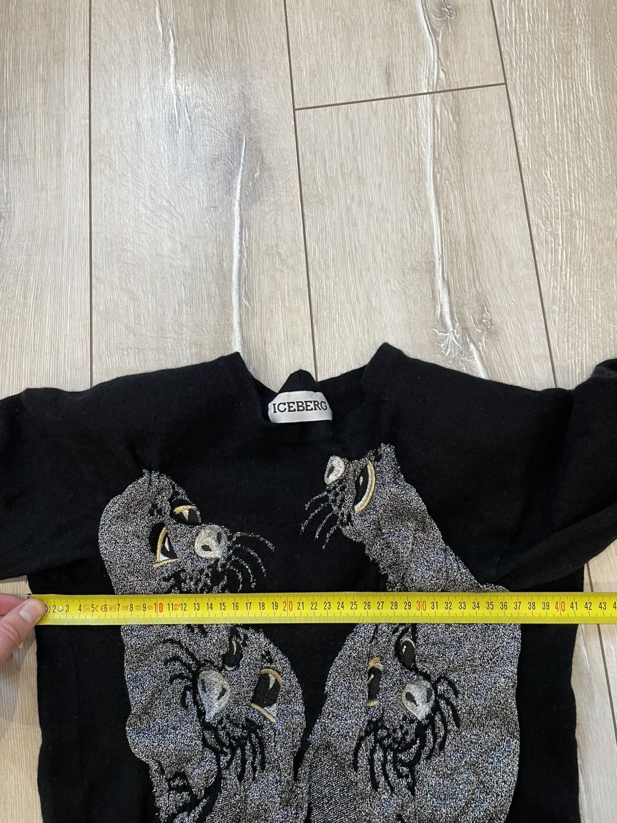 Iceberg × Vintage ICEBERG Vintage 1991 Gilmar Rare Seals Pullover Sweater Size XS / US 0-2 / IT 36-38 - 8 Thumbnail