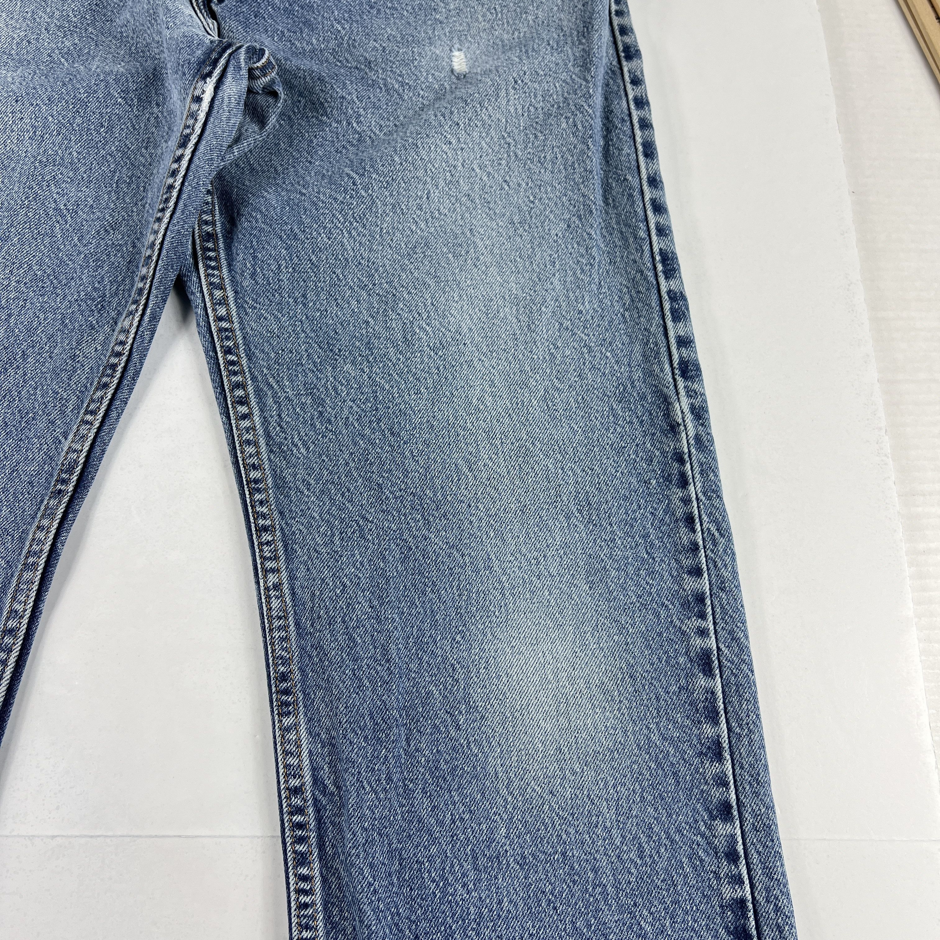 VTG Levi's Jeans 505 Straight Blue Faded Distressed Denim