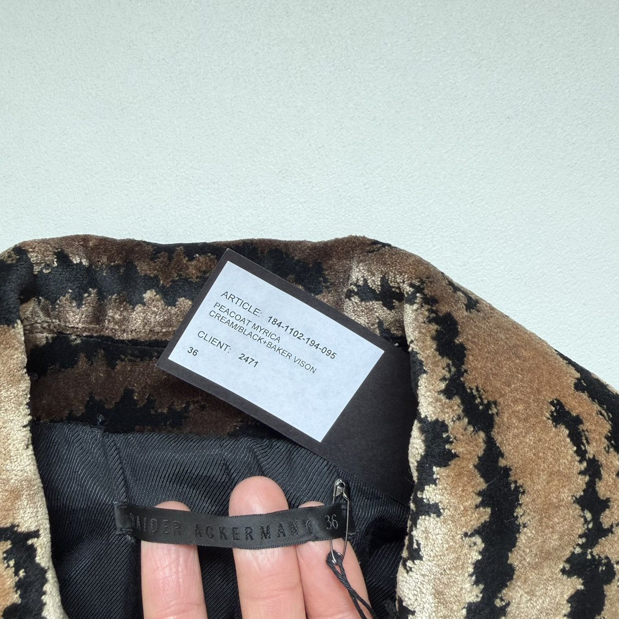 Haider Ackermann Tiger Stripe Velvet Overcoat Size S / US 4 / IT 40 - 5 Thumbnail