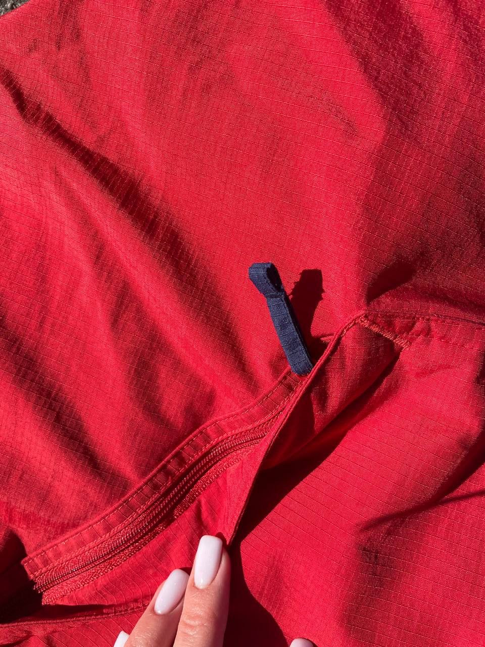Nike Men's Vintage 90s Nike Puffer Reversible Down Vest, Blue/Red Size US XL / EU 56 / 4 - 12 Thumbnail