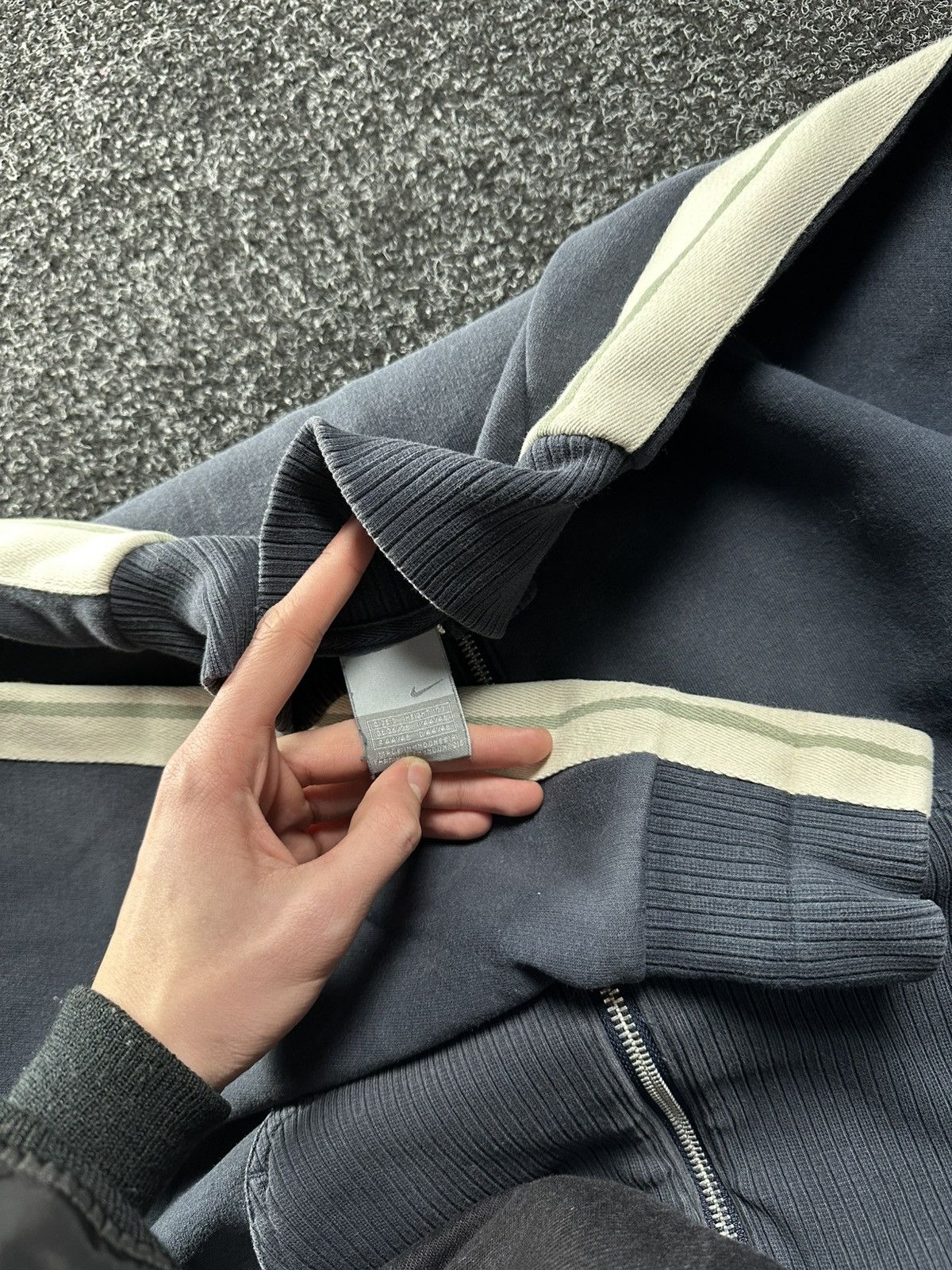Nike × Vintage 🚨 VINTAGE NIKE OLYMPIC SWEATSHIRT ZIP RARE FADED LOGO Size US S / EU 44-46 / 1 - 7 Thumbnail