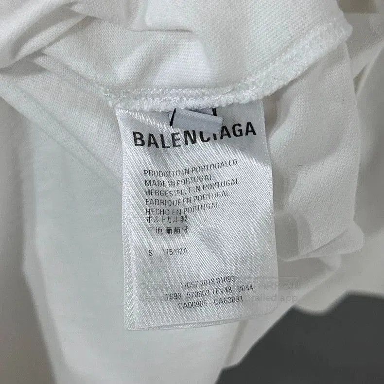 Balenciaga Balenciaga White Lock Buckle Short Sleeve. Size US S / EU 44-46 / 1 - 6 Thumbnail