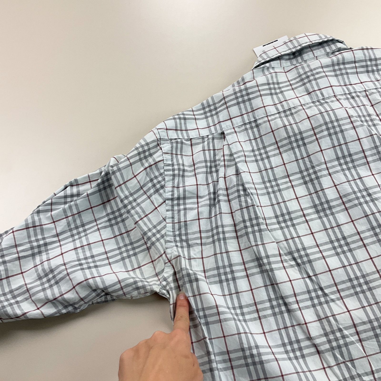 Burberry Modernes Burberry Nova Check Shirt - Medium mens grey Size US M / EU 48-50 / 2 - 7 Thumbnail