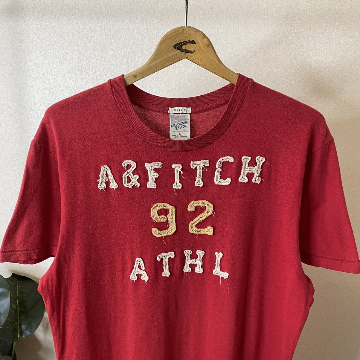 Abercrombie & Fitch Vintage Y2K Abercrombie & Fitch T Shirt Size US L / EU 52-54 / 3 - 2 Thumbnail