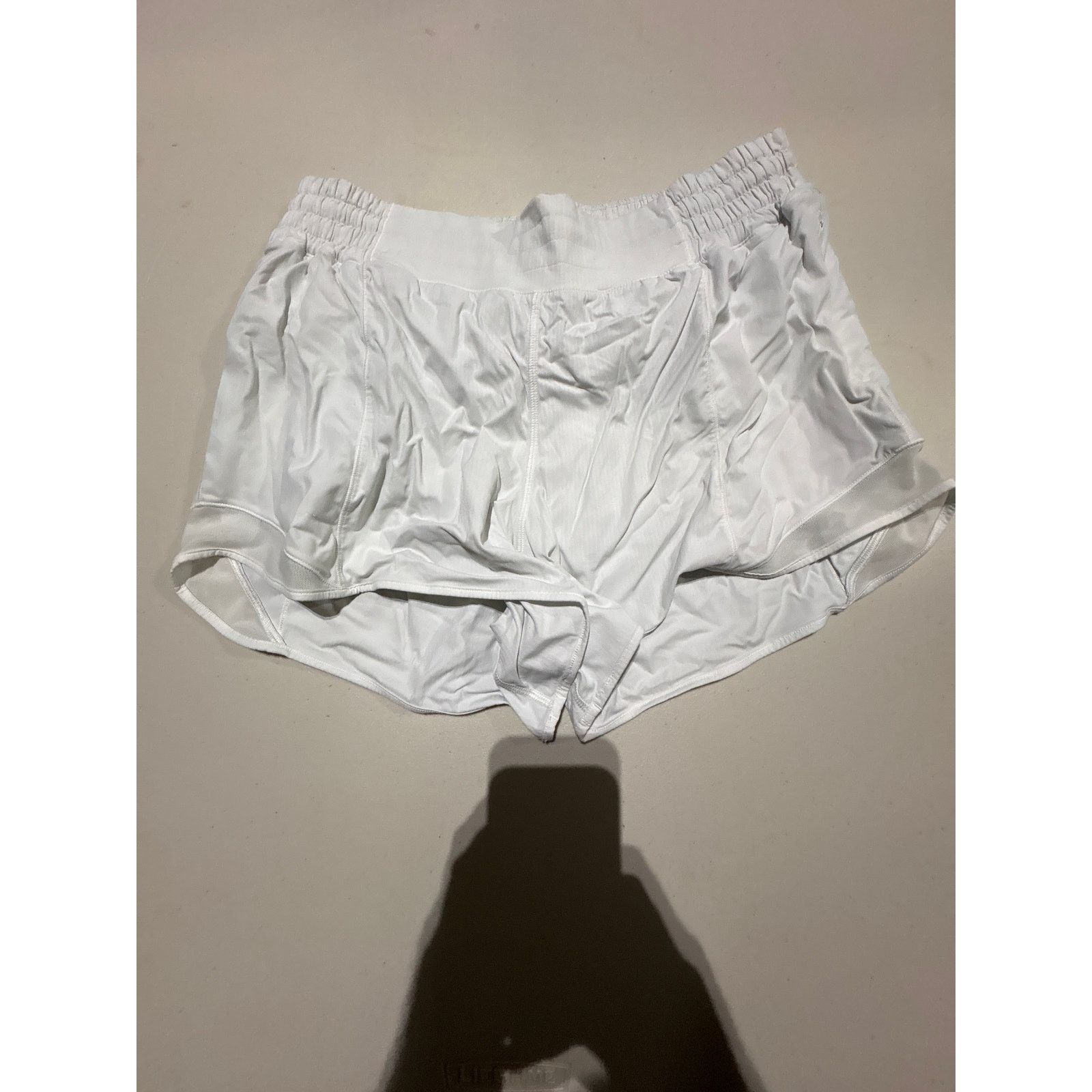 Lululemon Lululemon Women’s White Speed Up Shorts Size 12 Athletic Size 34" / US 12 / IT 48 - 3 Thumbnail