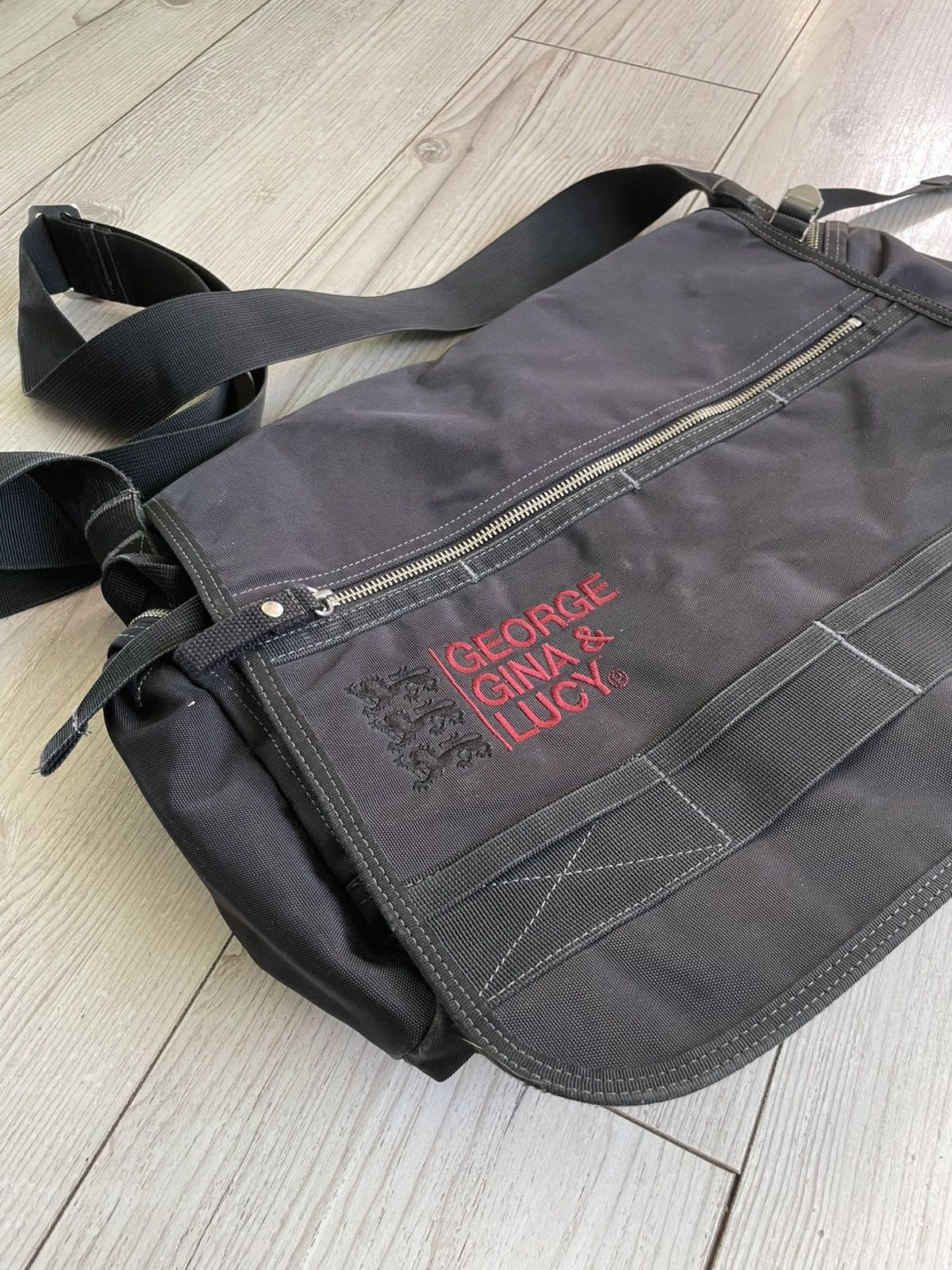 George Gina & Lucy GEORGE GINA & LUCY GGL Goodbye Johnny Black Shoulder Bag Size ONE SIZE - 16 Thumbnail