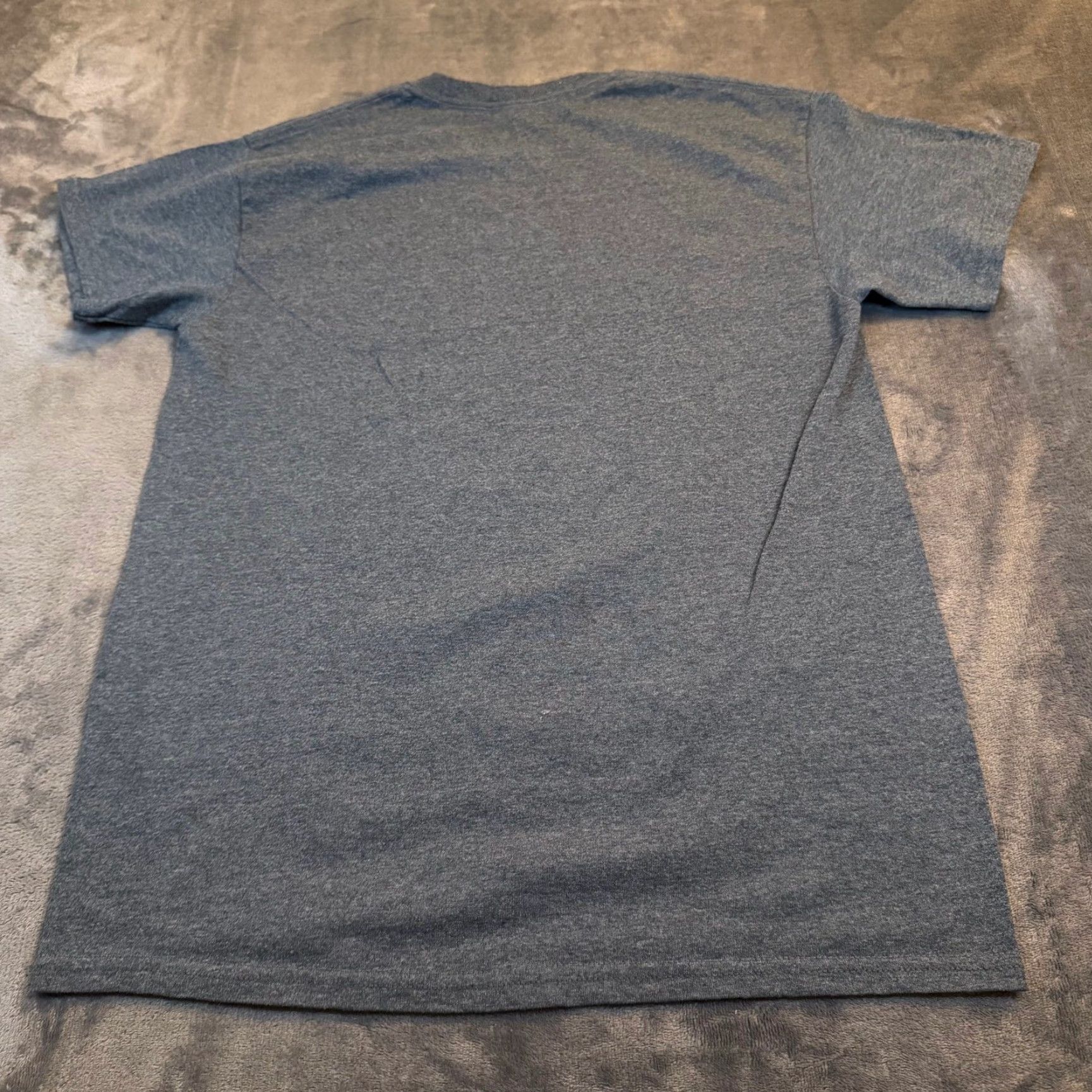Gildan Gildan Shirt Graphic Tee Mens M Charcoal Heather Grey Parthenon Travel History Greece 90s? Size US M / EU 48-50 / 2 - 4 Thumbnail