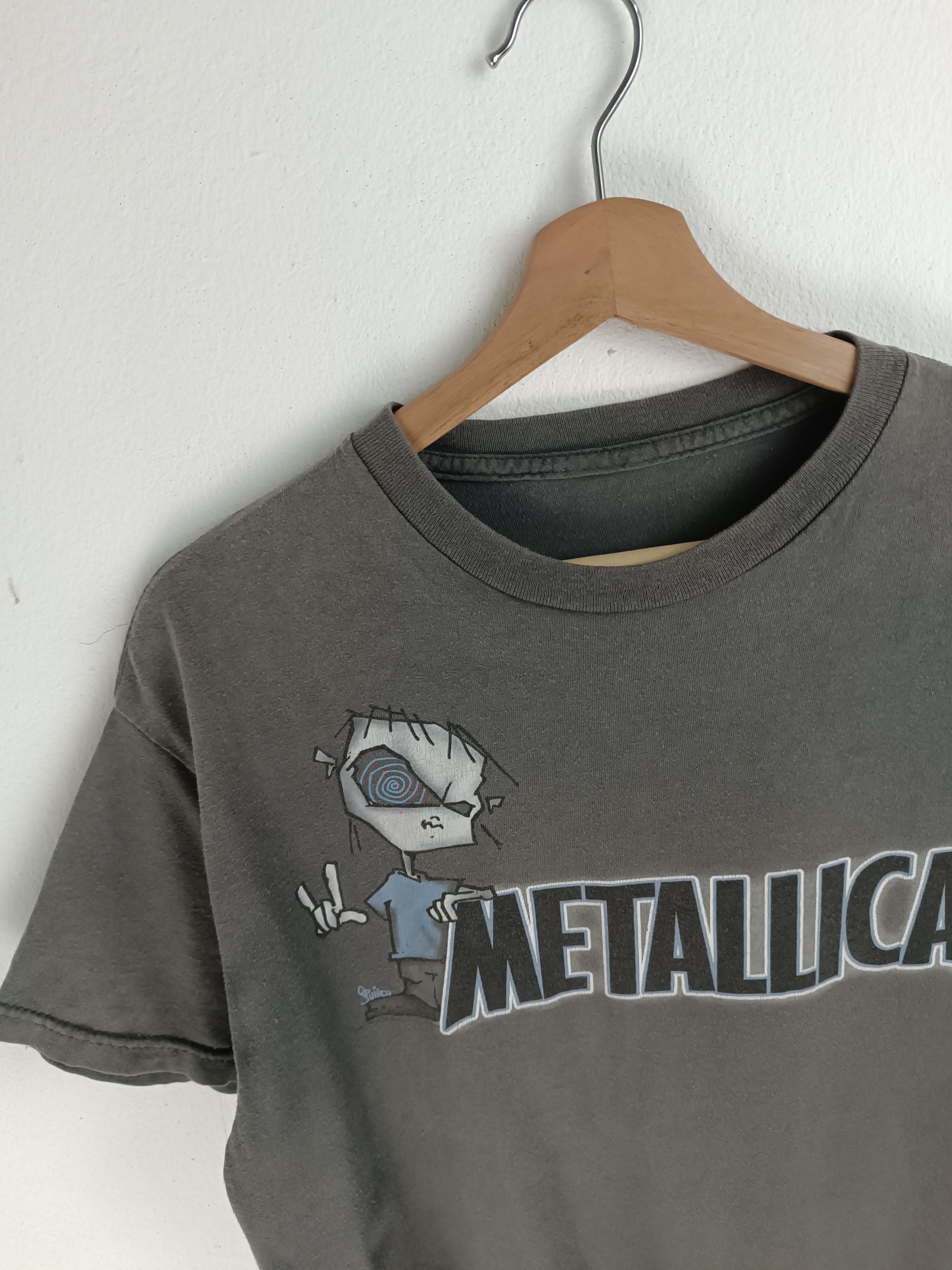 Band Tees VINTAGE '02 METALLICA Y2K NU-METAL STYLE LOGO VERY RARE Size US M / EU 48-50 / 2 - 5 Thumbnail
