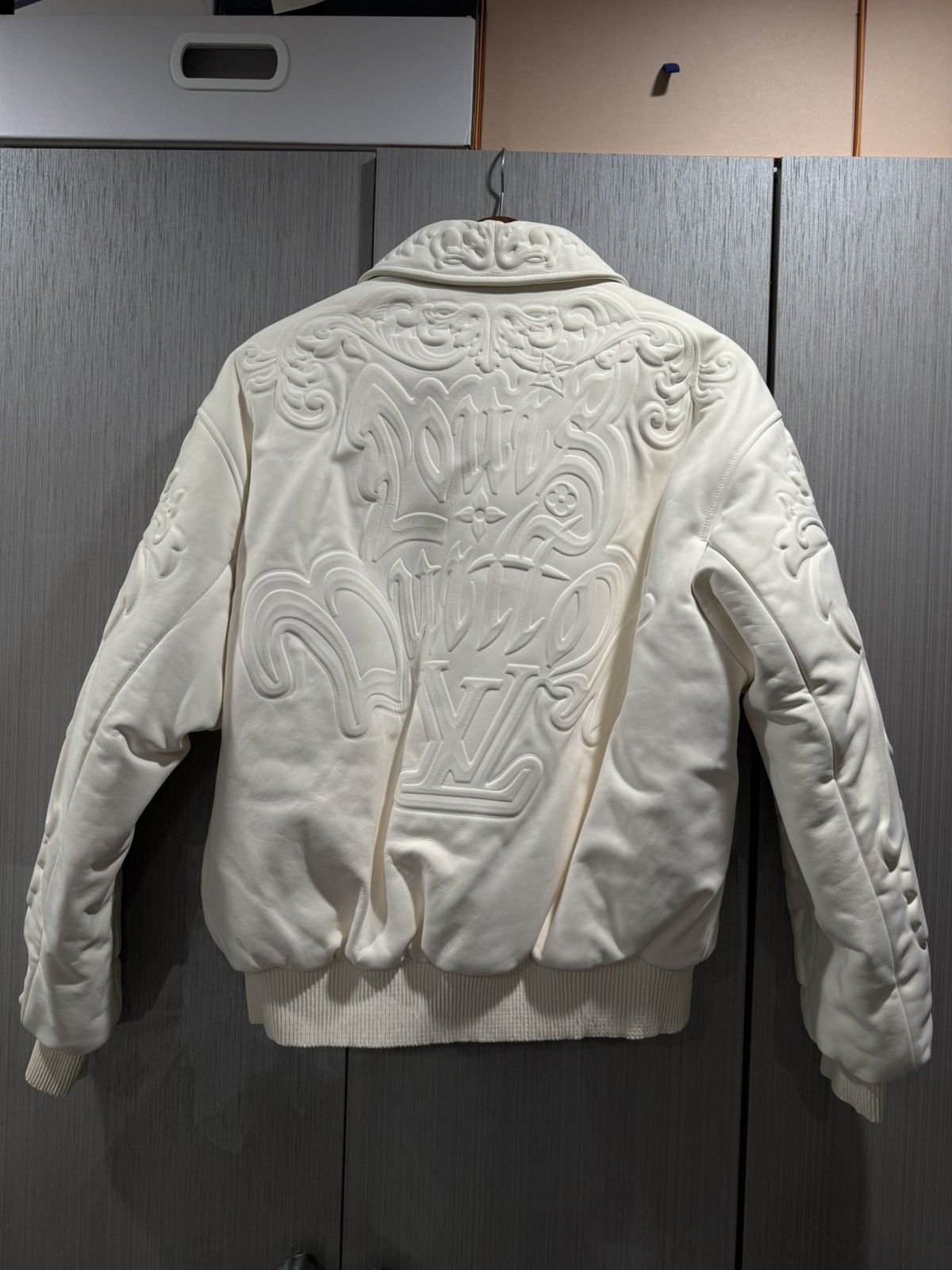 Louis Vuitton Louis Vuitton Leather Ornament Monogram Debossed Jacket Size US M / EU 48-50 / 2 - 2 Thumbnail