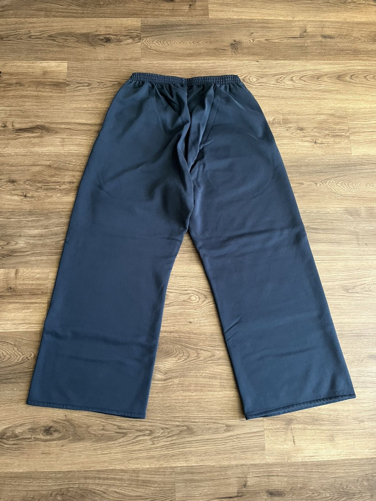 Balenciaga × Gap × Kanye West YGEBB Yeezy Gap Sweatpants Blue Size Large Size US 34 / EU 50 - 3 Thumbnail