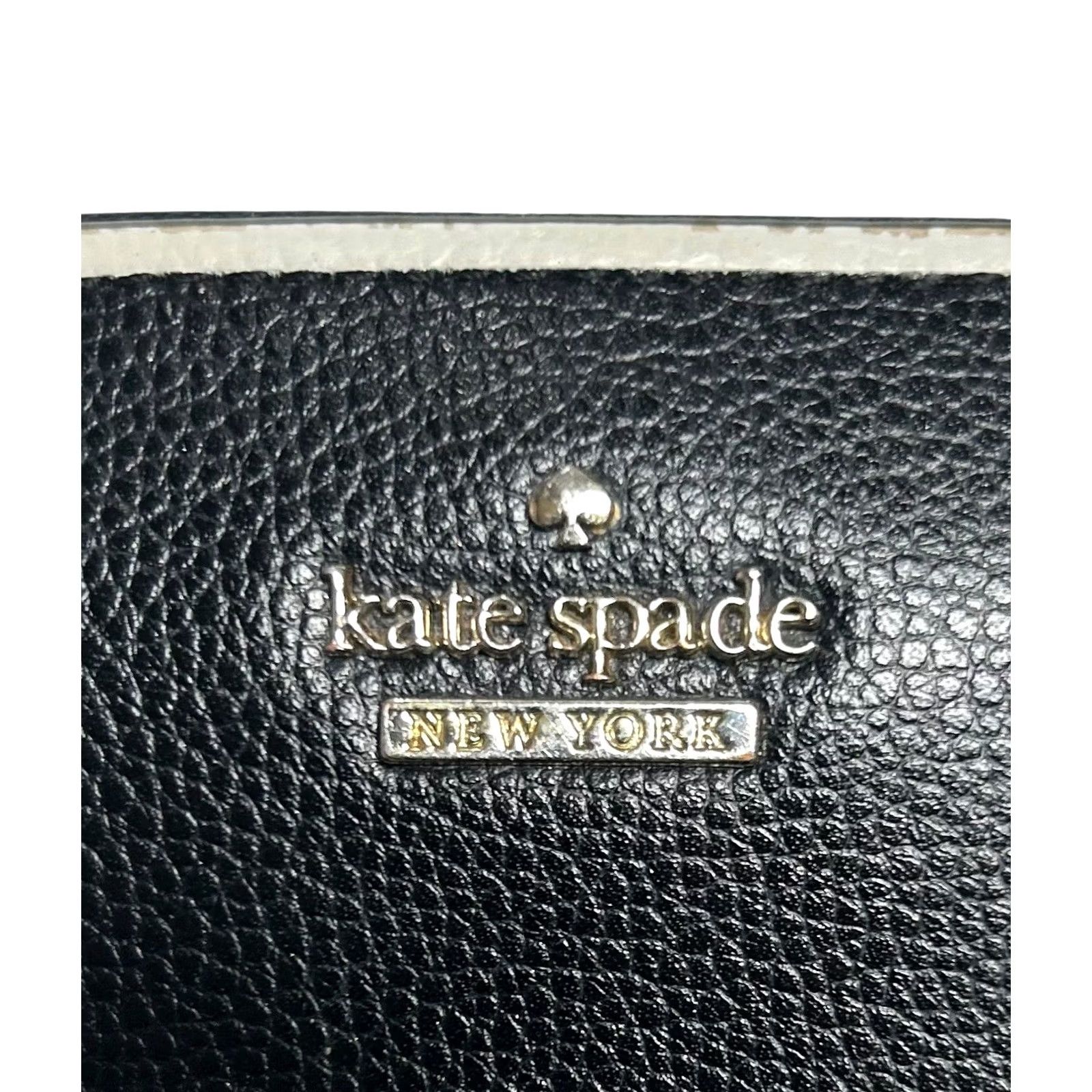 Vintage Kate Spade New York Black Pebbled Leather Zip Around Wallet Key Ring White Trim Woman Small Black Zip-Around Credit Card City Preppy Men/Women Size ONE SIZE - 6 Thumbnail