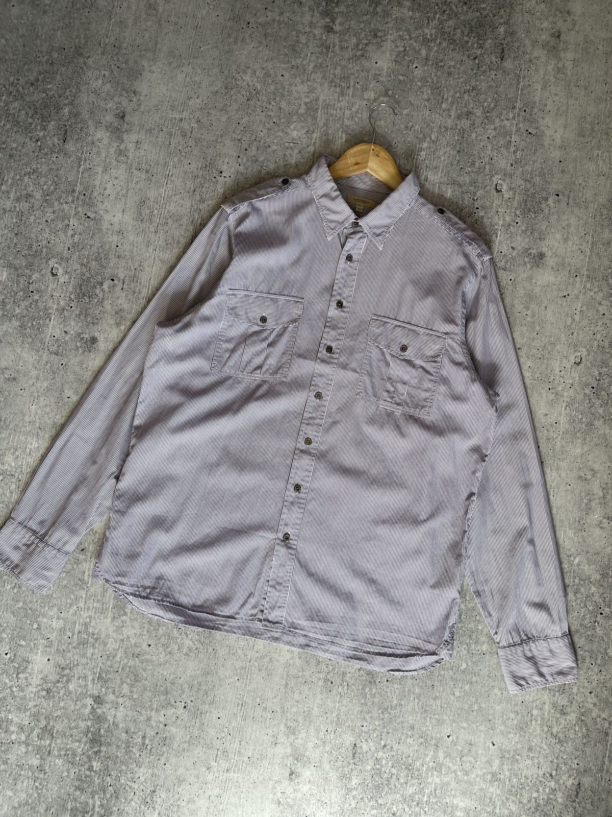 Burberry Burberry London Men's Button-Up Shirt XL Purple White Striped Size US XL / EU 56 / 4 - 7 Thumbnail