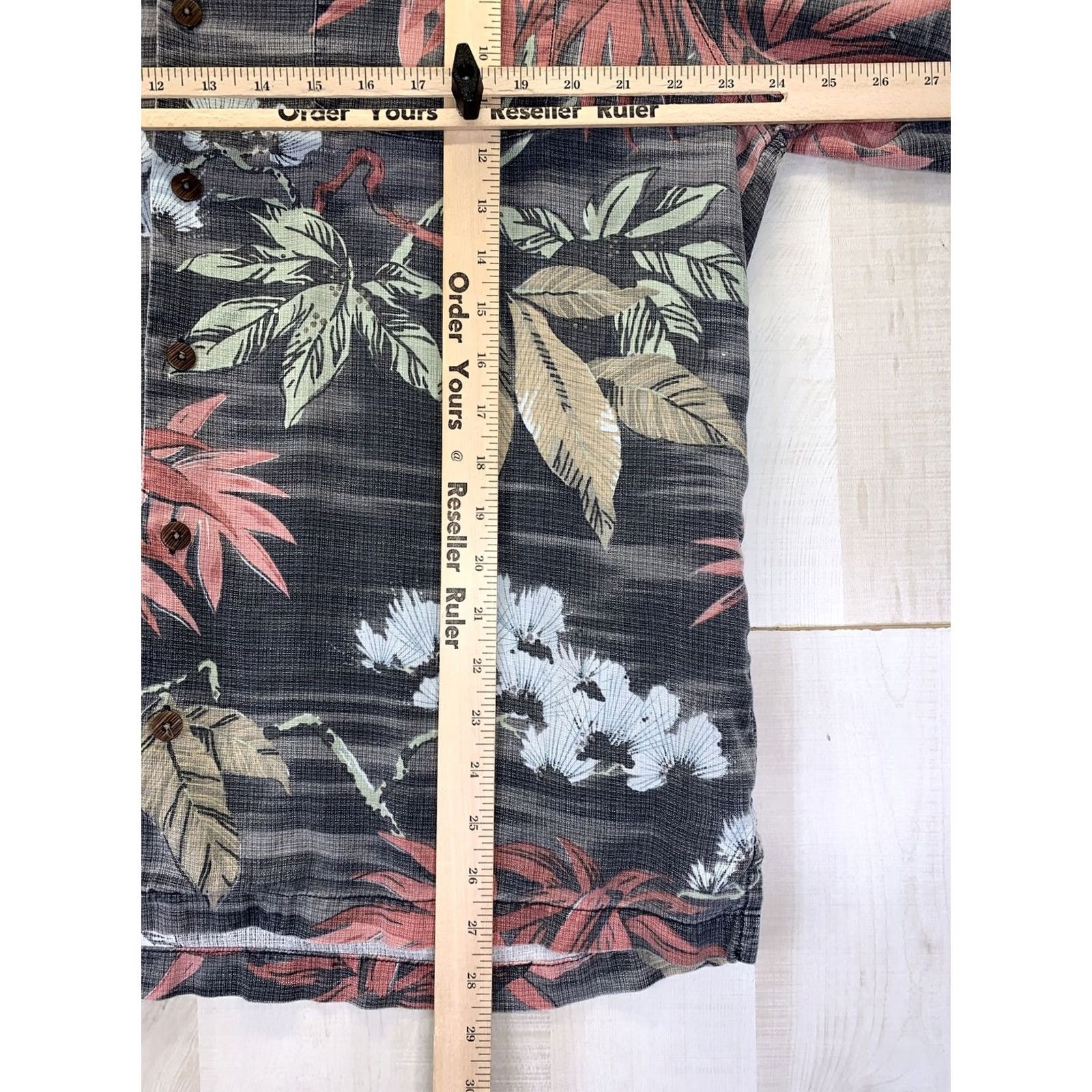 Tommy Bahama Tommy Bahama Shirt Mens Silk Short Sleeve Button Front Tropical Multicolor Large-9929 Size US L / EU 52-54 / 3 - 4 Thumbnail