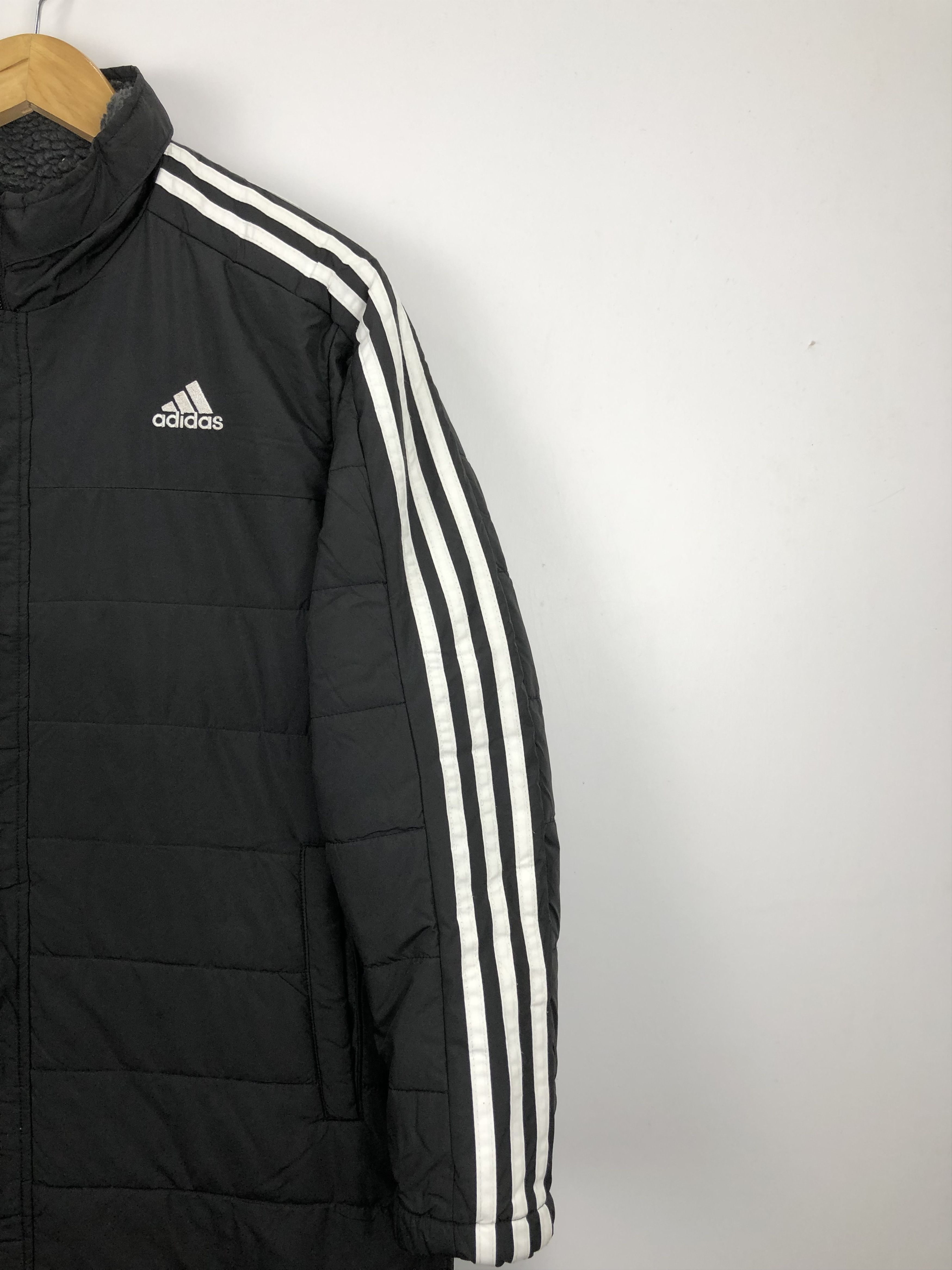 Adidas Vintage Adidas Long Puffer Big Logo Jacket Black J0688 Size US M / EU 48-50 / 2 - 5 Thumbnail