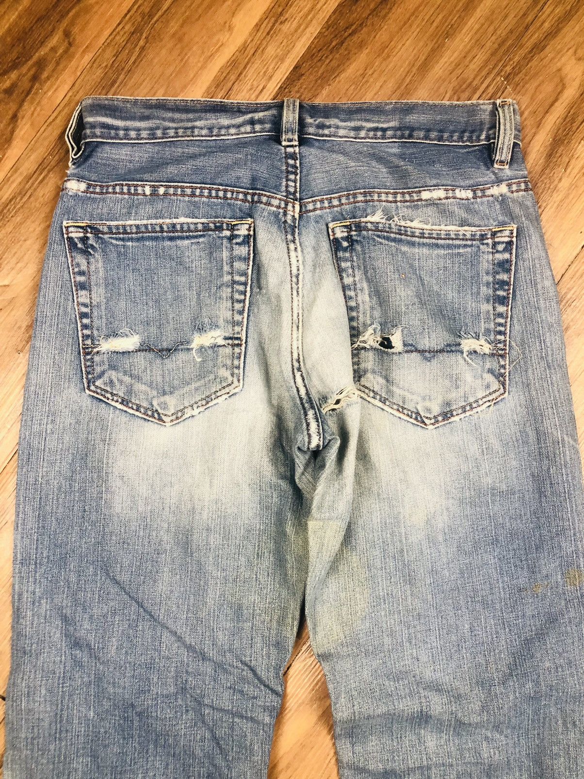 Old Navy Old Navy Bootcut Distress Jeans (36) Size US 30 / EU 46 - 14 Thumbnail