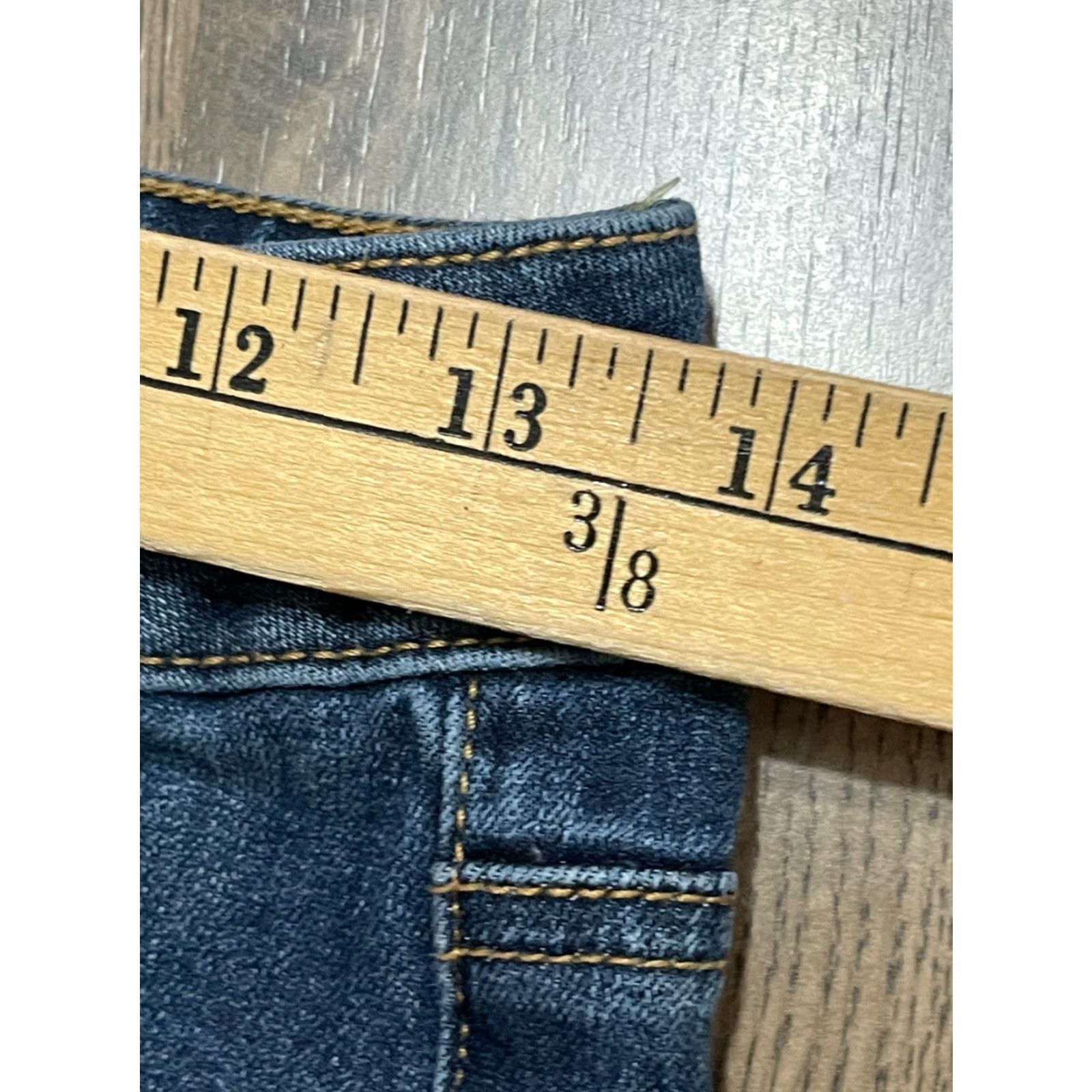 American Eagle Outfitters American Eagle Outfitters Shorts Women 2 Denim Cuffed Super Stretch Blue 3 in Inseam Casual Modern Regular Facet: AE0 Size 26" / US 2 / IT 38 - 6 Thumbnail