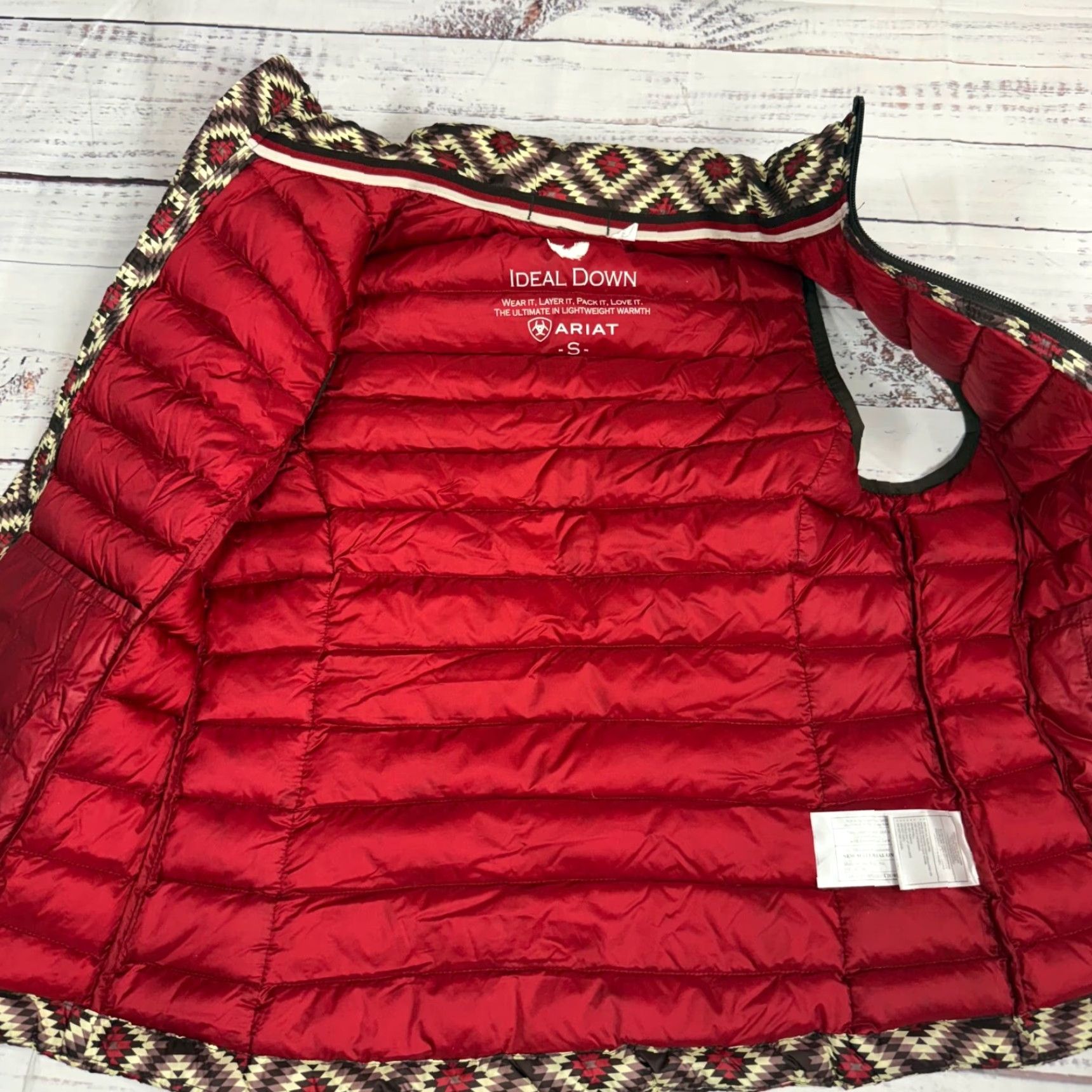 Ariat Ariat Ideal Down Womens Aztec Puffer Vest Sz S Beige Zip Front Packable Vest Size S / US 4 / IT 40 - 5 Thumbnail