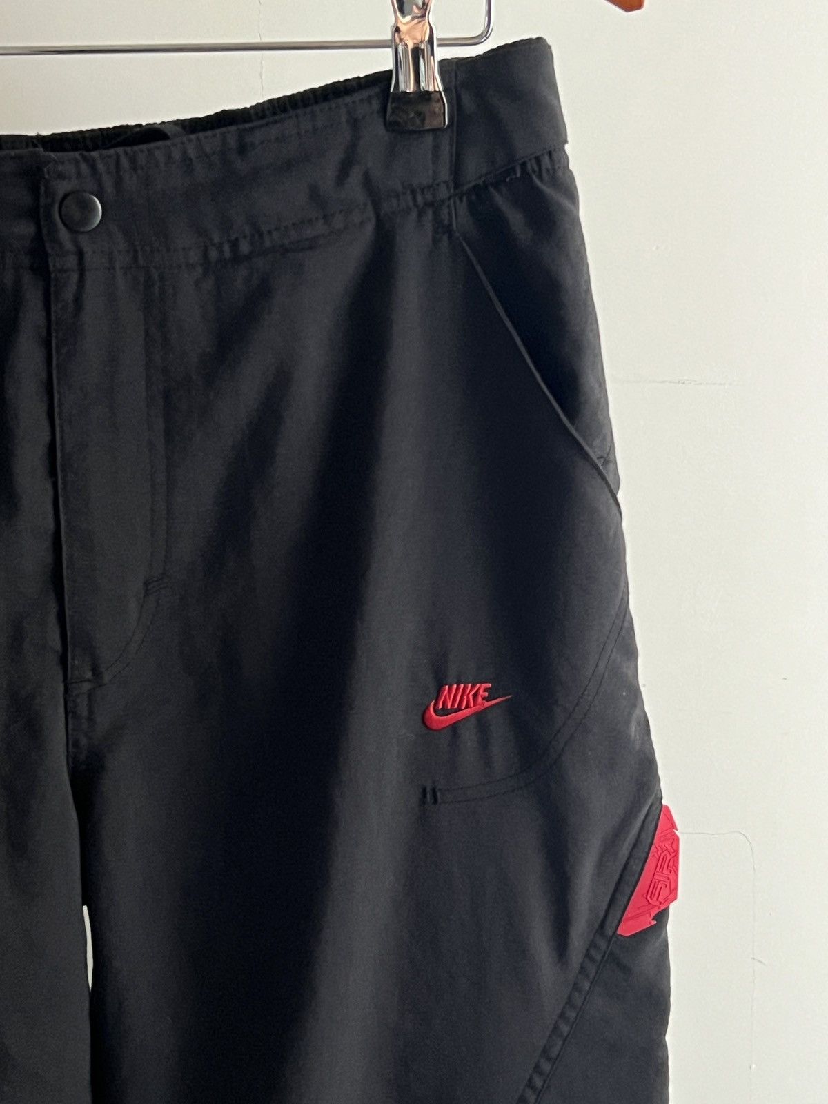 Nike Shorts Nike Air Cargo Vintage Elongated breeches ACG Size US 34 / EU 50 - 3 Thumbnail