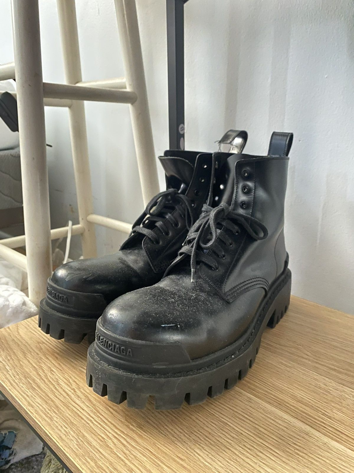 balenciaga strike 20mm boot used effect 【公式通販】