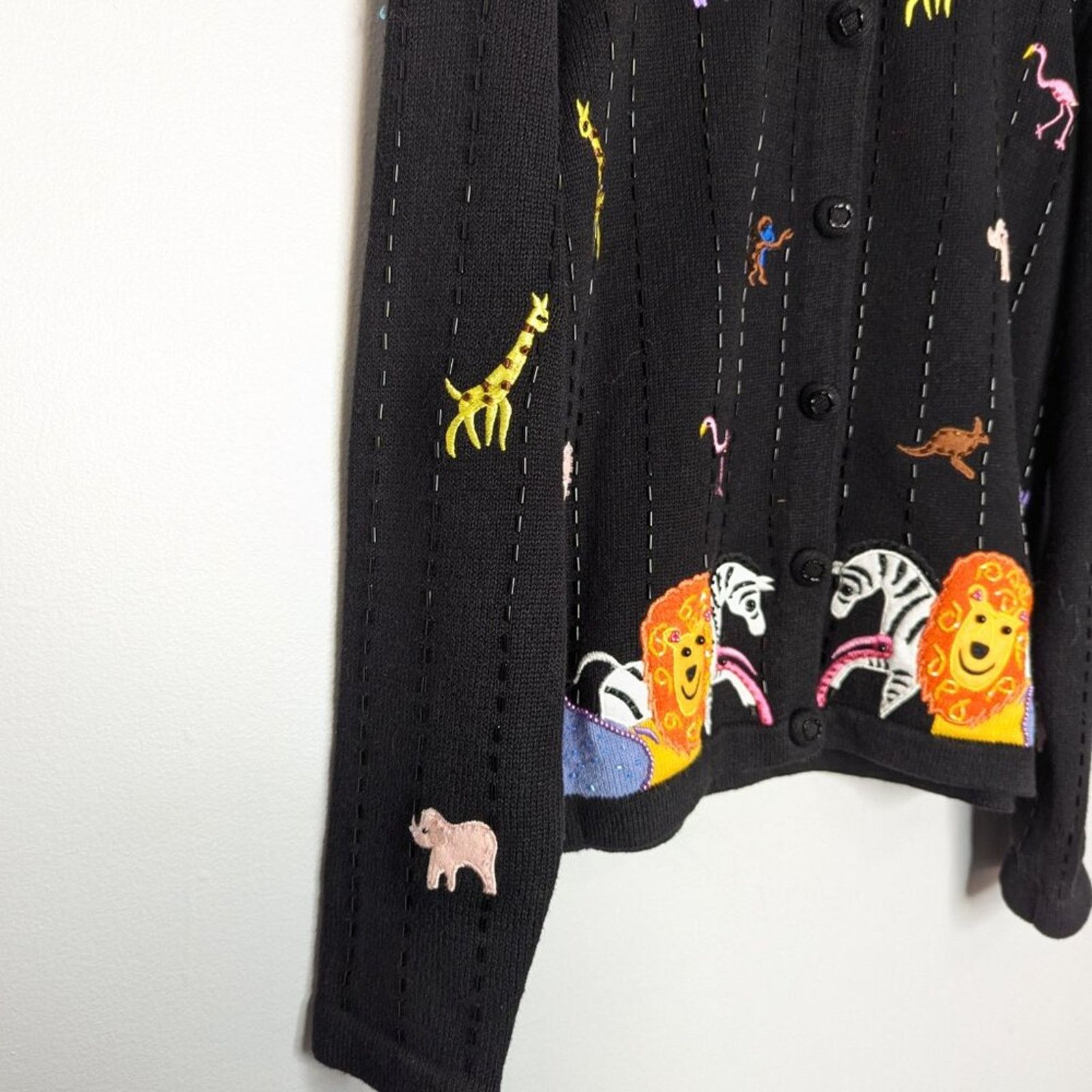 Vintage Vintage Berek Black Long Sleeve Beaded Zoo Animals Cardigan Size M / US 6-8 / IT 42-44 - 11 Thumbnail