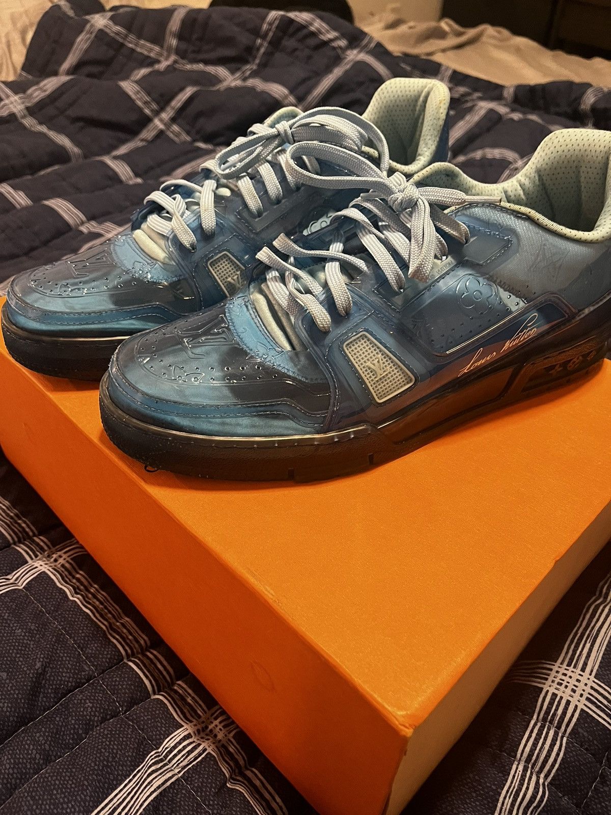 Louis Vuitton Louis Vuitton trainer blue transparent Size US 8 / EU 41 - 3 Thumbnail
