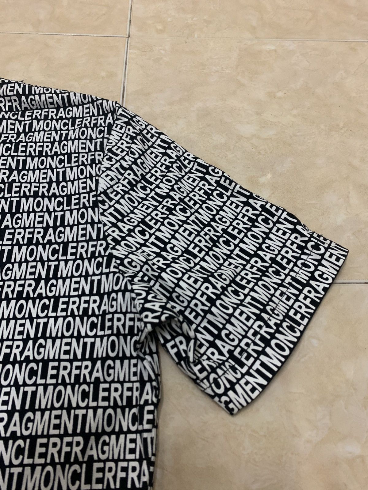 Fragment Design × Moncler Tshirt Moncler x Fragment x palm angels Size US M / EU 48-50 / 2 - 9 Thumbnail