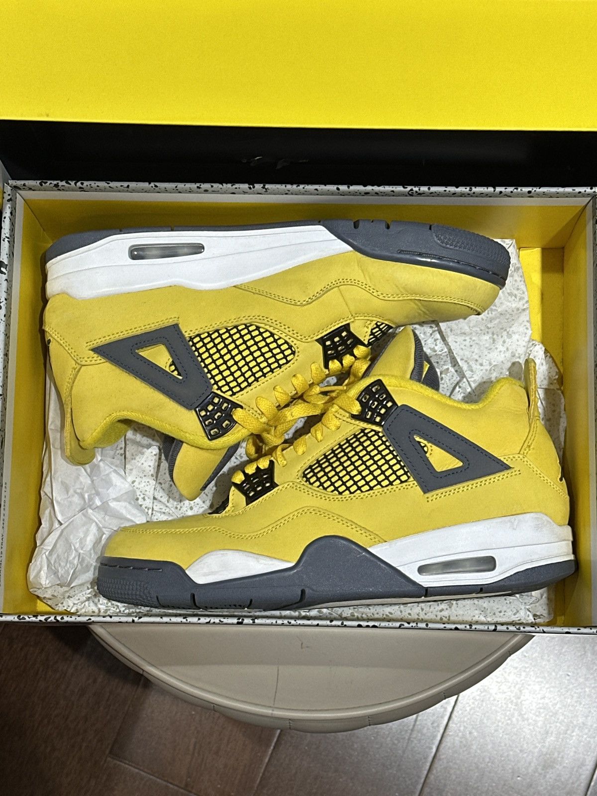 Jordan Brand Jordan 4 Retro Lightning Size US 9.5 / EU 42-43 - 3 Thumbnail