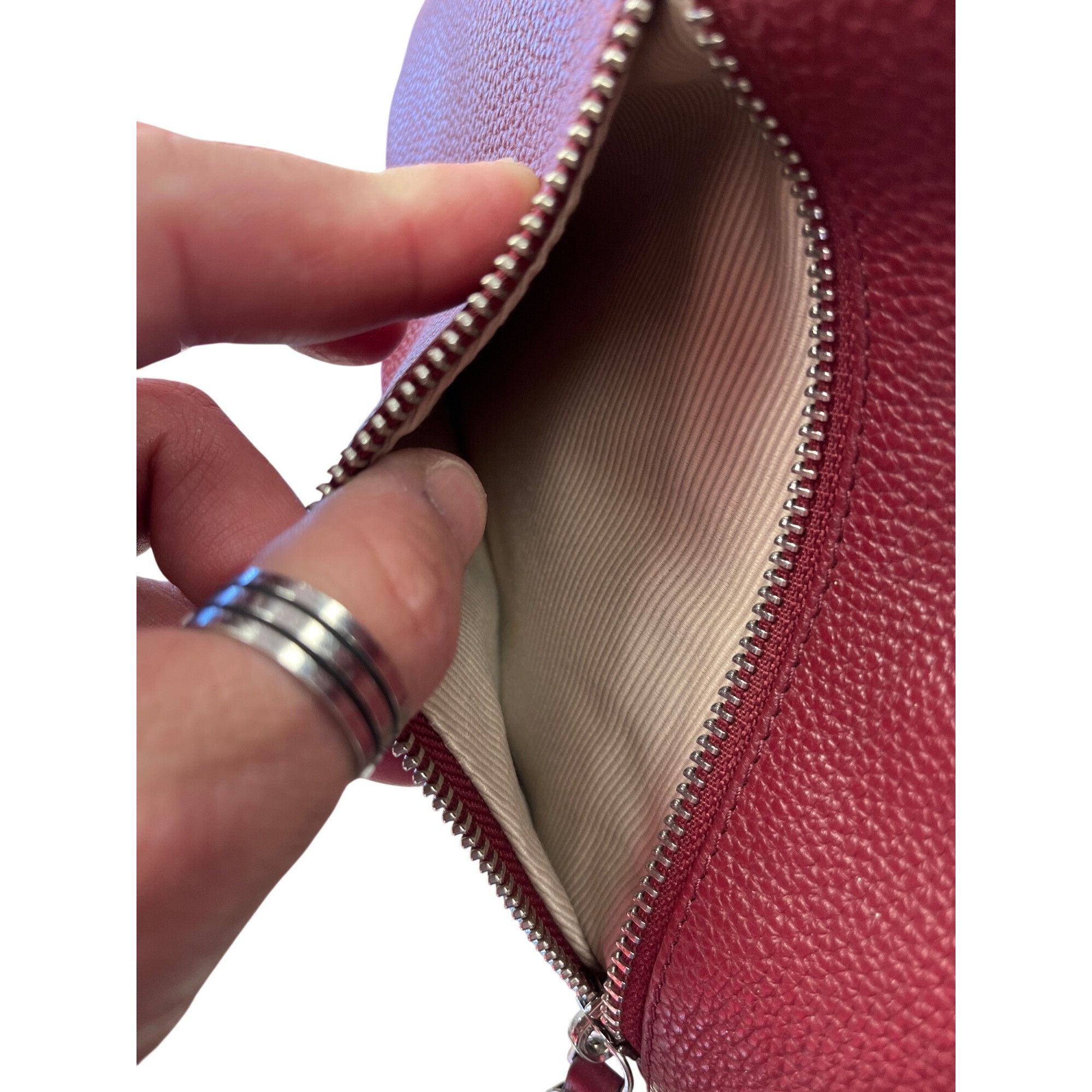 Other Radley London wms maroon silver leather shoulder handbag SKU Size ONE SIZE - 5 Thumbnail