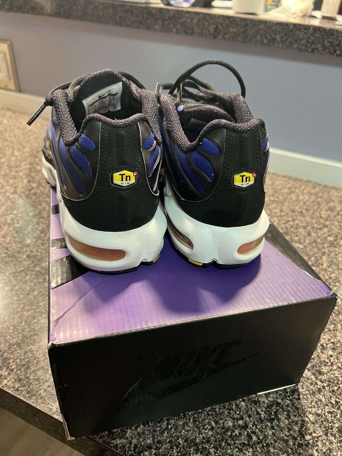 Nike Air Max Plus OG 'Voltage Size US 7.5 / EU 40-41 - 7 Thumbnail