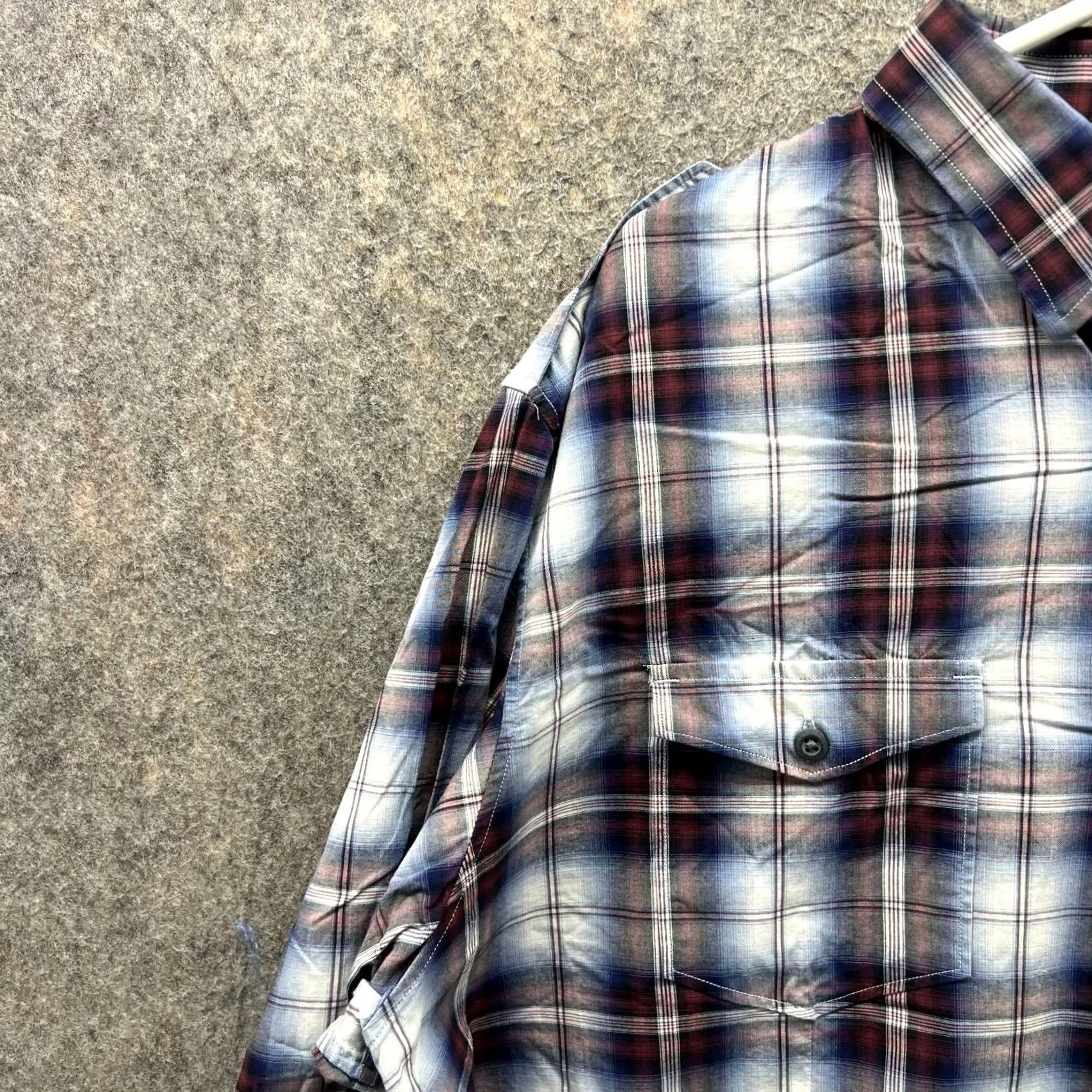 Banana Republic VINTAGE Banana Republic Shirt Men XL Red Blue Plaid Casual Button Down Vtg Size US XL / EU 56 / 4 - 7 Thumbnail