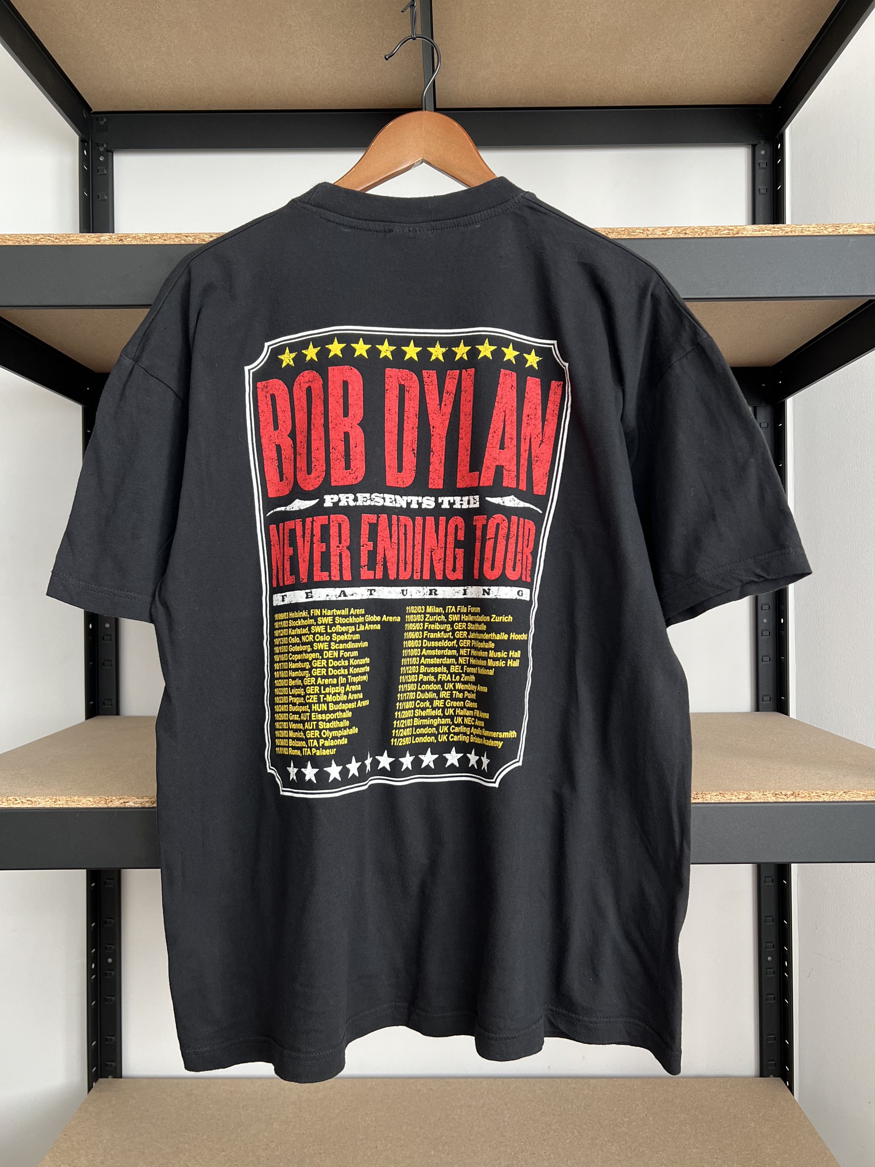 Band Tees Vintage 2003 Bob Dylan Never Ending Tour Black T-shirt Size US XL / EU 56 / 4 - 2 Thumbnail