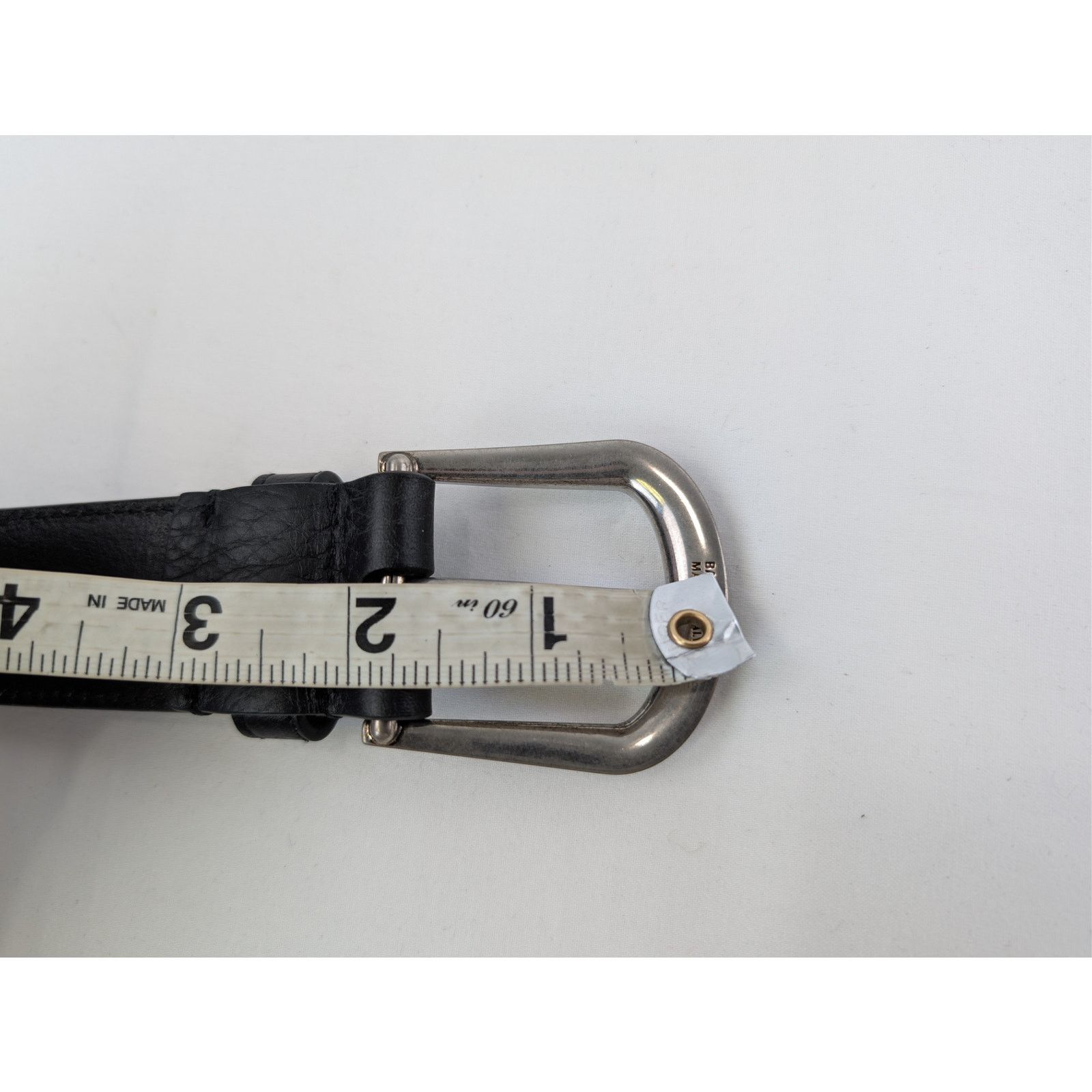Balenciaga o1rshd1 Q:2 / Size: 85 / Vegetal Calf Half Moon Belt Black Size 34 - 12 Thumbnail