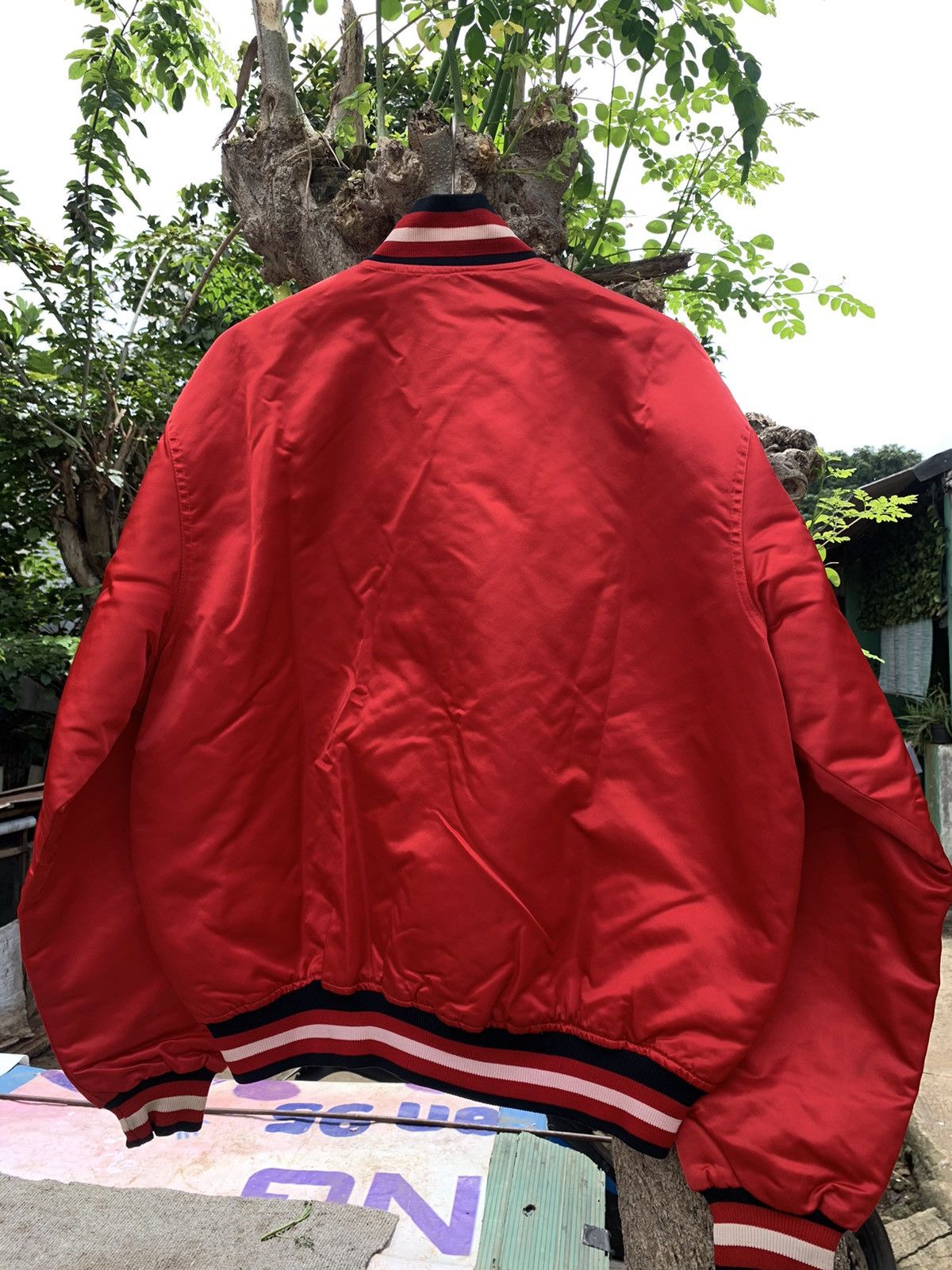 NBA × Starter STARTER VARSITY CHICAGO BULLS Size US XL / EU 56 / 4 - 4 Thumbnail