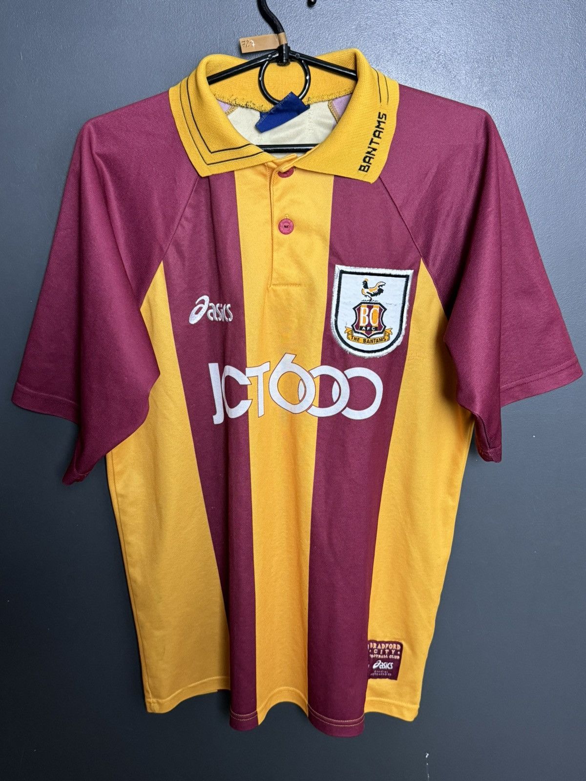 Asics Bradford City 99/01 Home Football Jersey Size US S / EU 44-46 / 1 - 1 Thumbnail