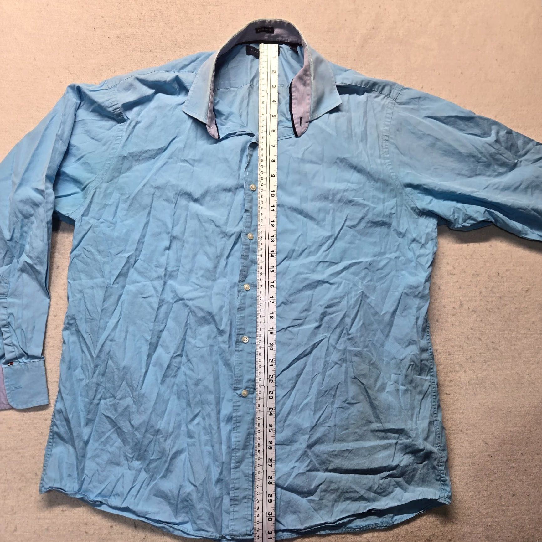 Tommy Hilfiger Tommy Hilfiger Shirt Button-Up Long Sleeve Men's 17.5 34-35 Blue Cotton Solid Button-Up Shirt Mens 90s? Size US XXL / EU 58 / 5 - 6 Thumbnail