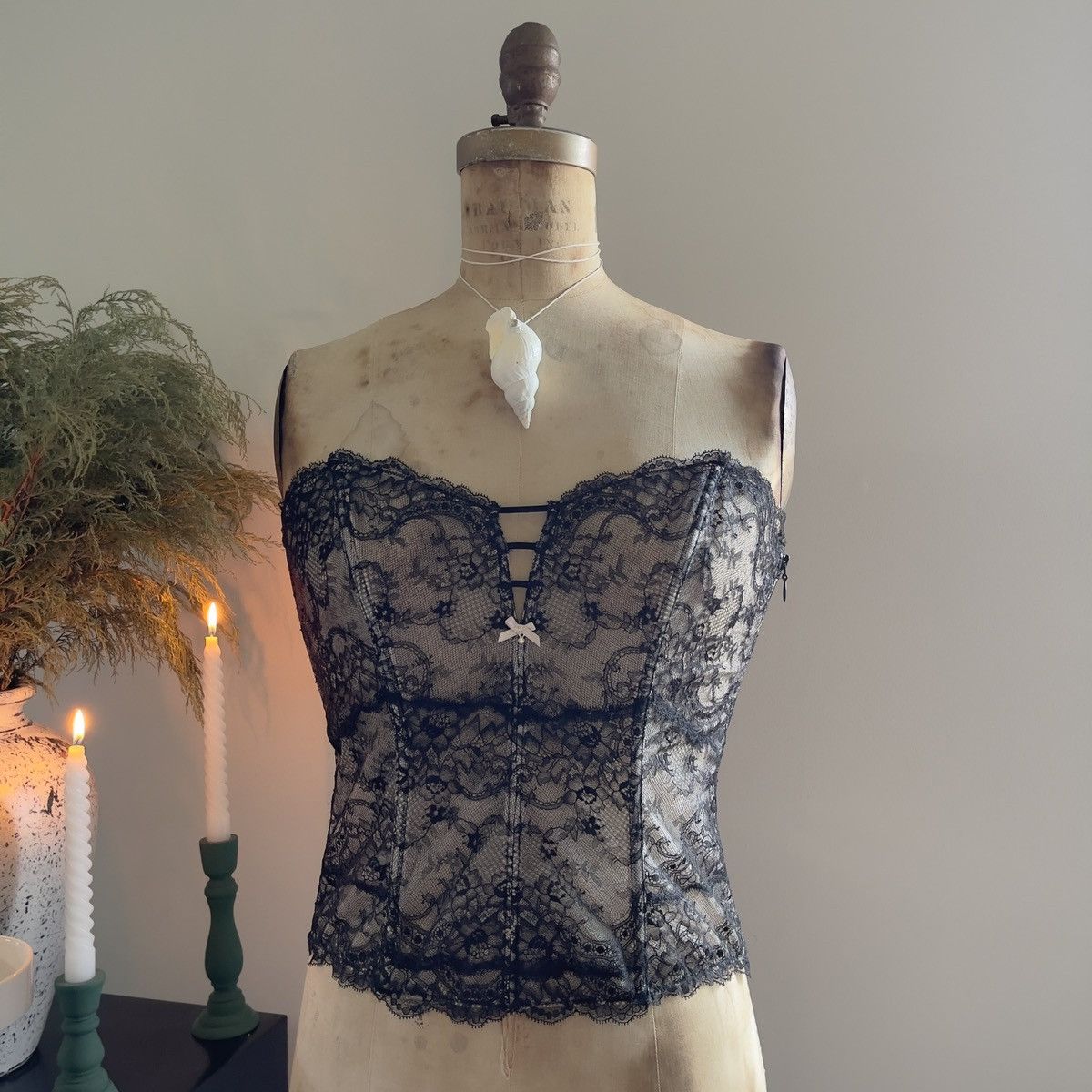 Victoria's Secret Victoria’s Secret Black Lace Corset Top (Large) Size L / US 10 / IT 46 - 7 Thumbnail