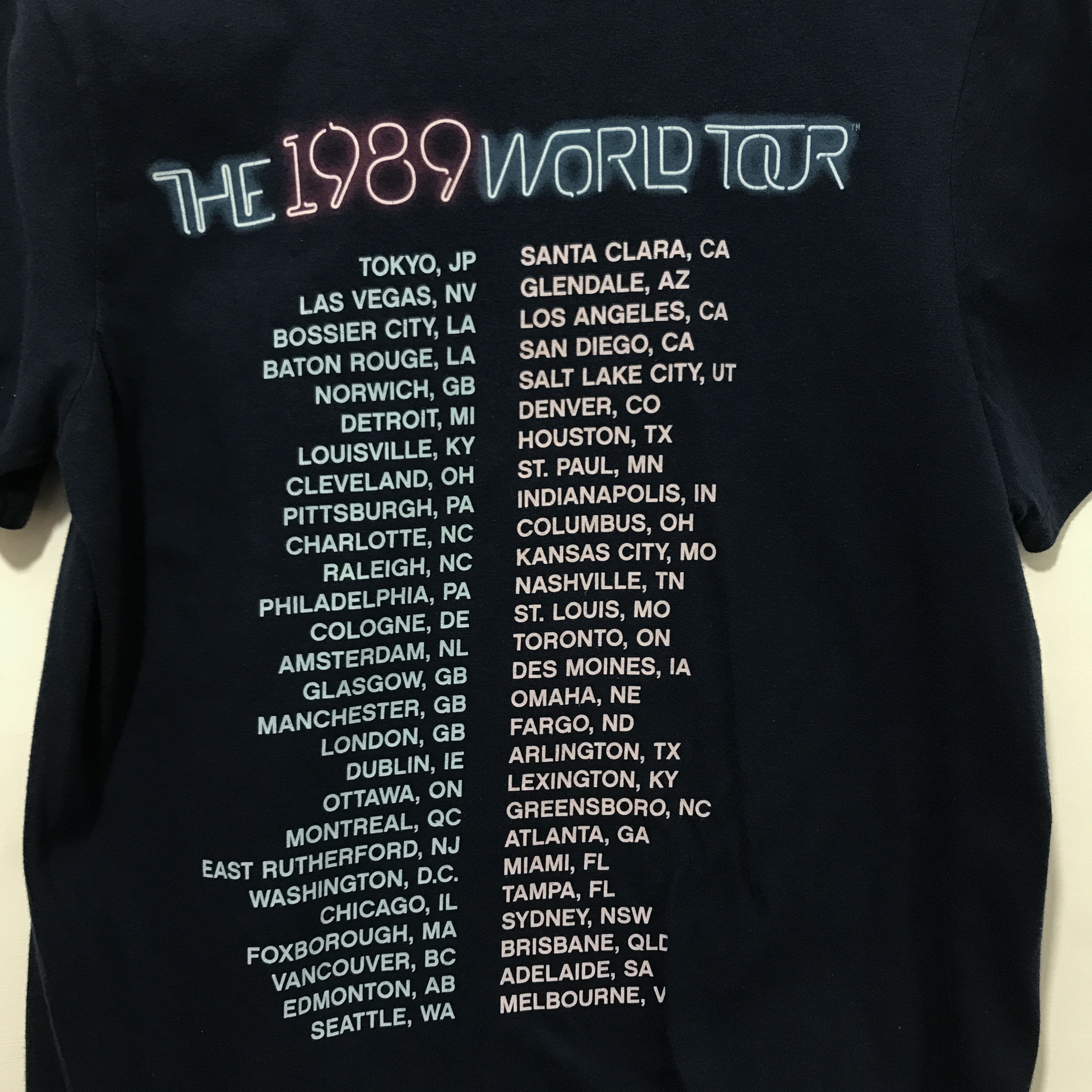 Band Tees TAYLOR SWIFT THE 1989 WORLD TOUR T-SHIRT Size S / US 4 / IT 40 - 4 Thumbnail